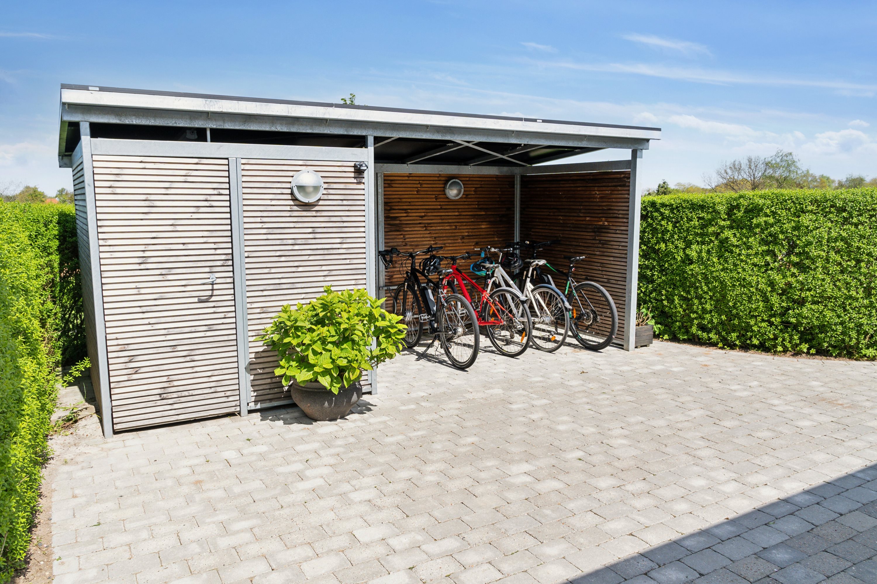 Fremhævet udendørs billede i fuldskærmstilstand. Billede af Brunbjergparken 89, Løjt Kirkeby, 6200 Aabenraa