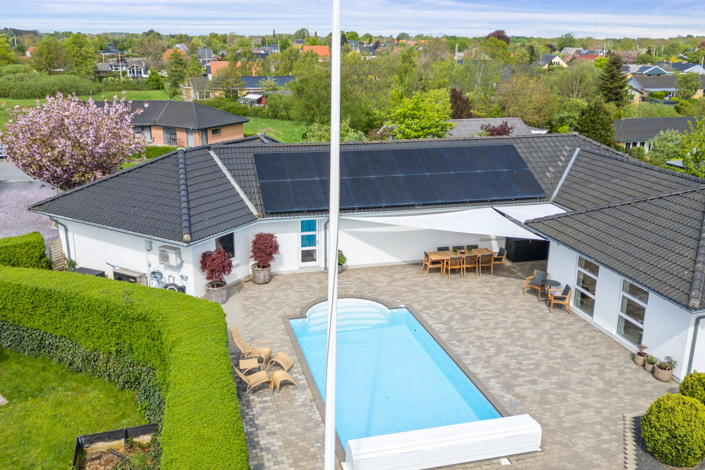 Fremhævet luftfoto billede i fuldskærmstilstand. Billede af Brunbjergparken 89, Løjt Kirkeby, 6200 Aabenraa