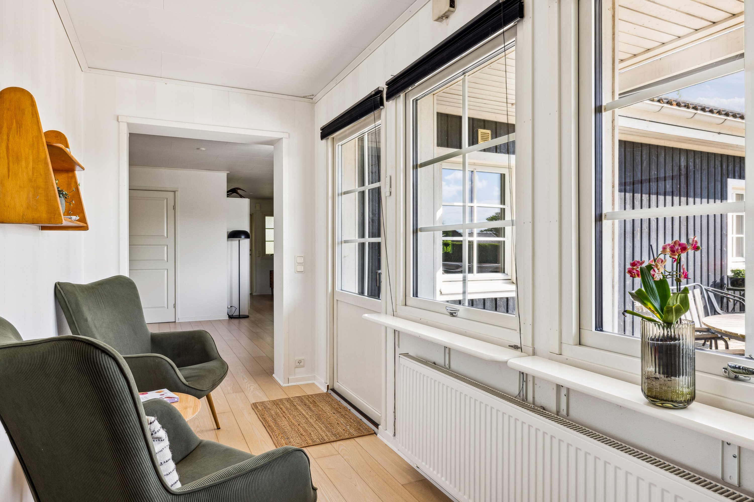 Fremhævet stue billede i fuldskærmstilstand. Billede af Kløvervangen 18, Lime, 8544 Mørke