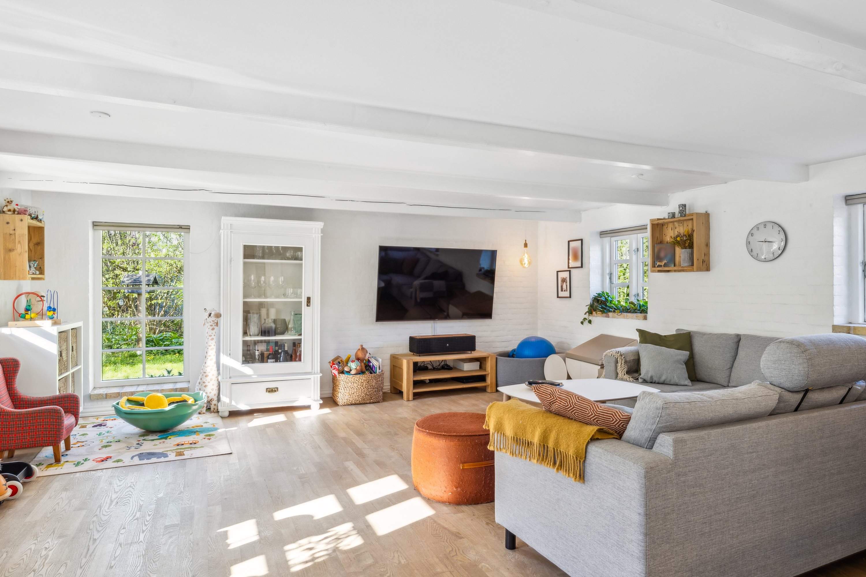 Fremhævet stue billede i fuldskærmstilstand. Billede af Troldemoseled 4, Ålsbo, 5560 Aarup