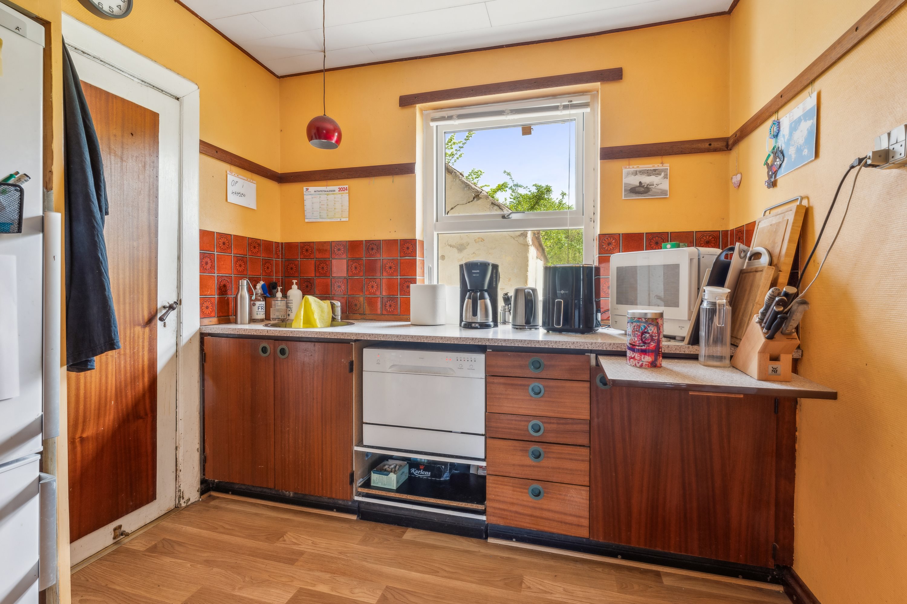 Fremhævet køkken billede i fuldskærmstilstand. Billede af Kræmmervejen 3, Vellev, 8860 Ulstrup
