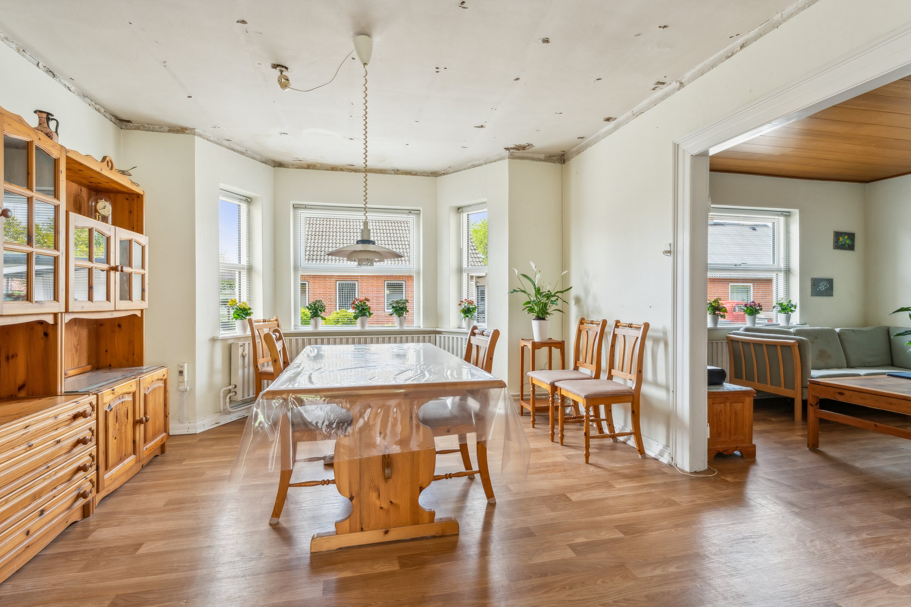 Fremhævet stue billede i fuldskærmstilstand. Billede af Kræmmervejen 3, Vellev, 8860 Ulstrup