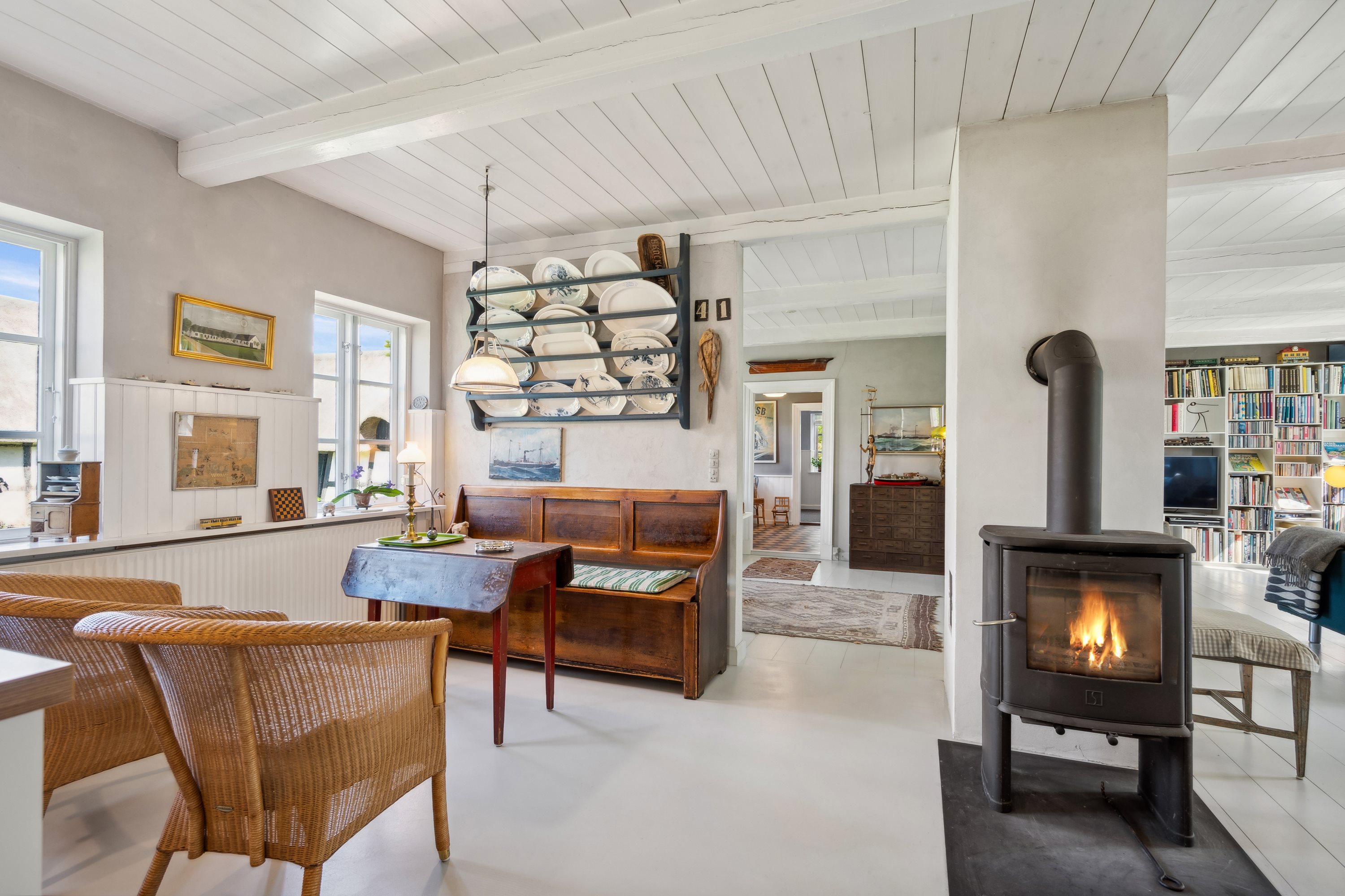 Fremhævet stue billede i fuldskærmstilstand. Billede af Lindhøjvej 6, Begtrup, 8420 Knebel