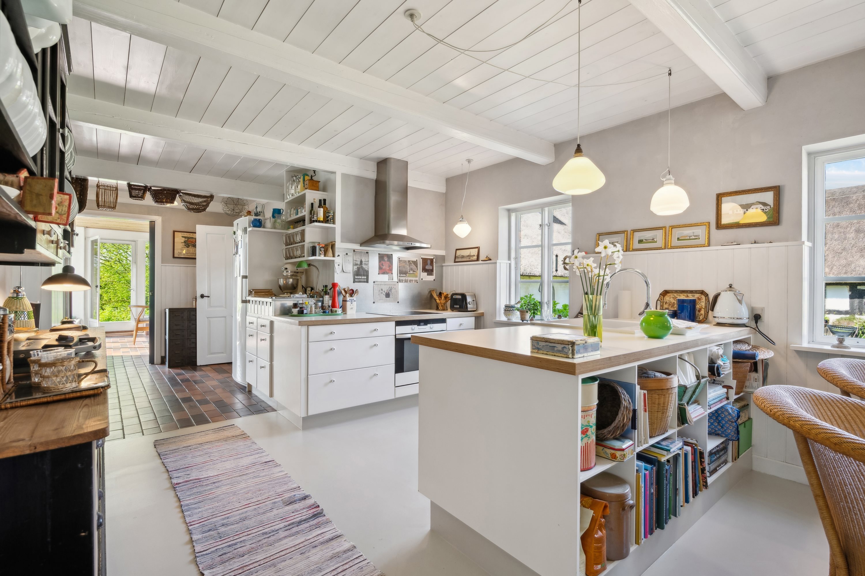 Fremhævet køkken billede i fuldskærmstilstand. Billede af Lindhøjvej 6, Begtrup, 8420 Knebel