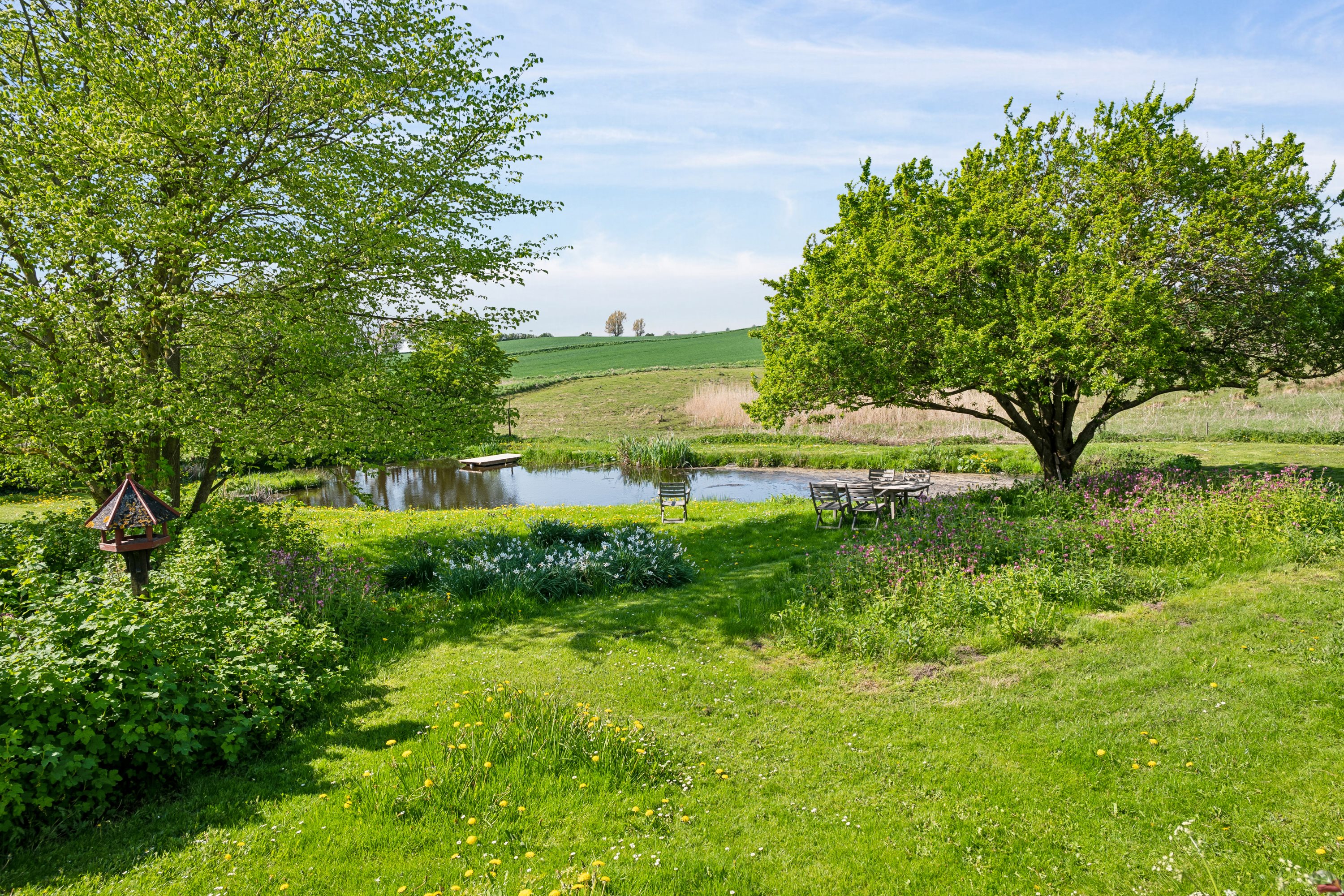 Fremhævet have billede i fuldskærmstilstand. Billede af Lindhøjvej 6, Begtrup, 8420 Knebel