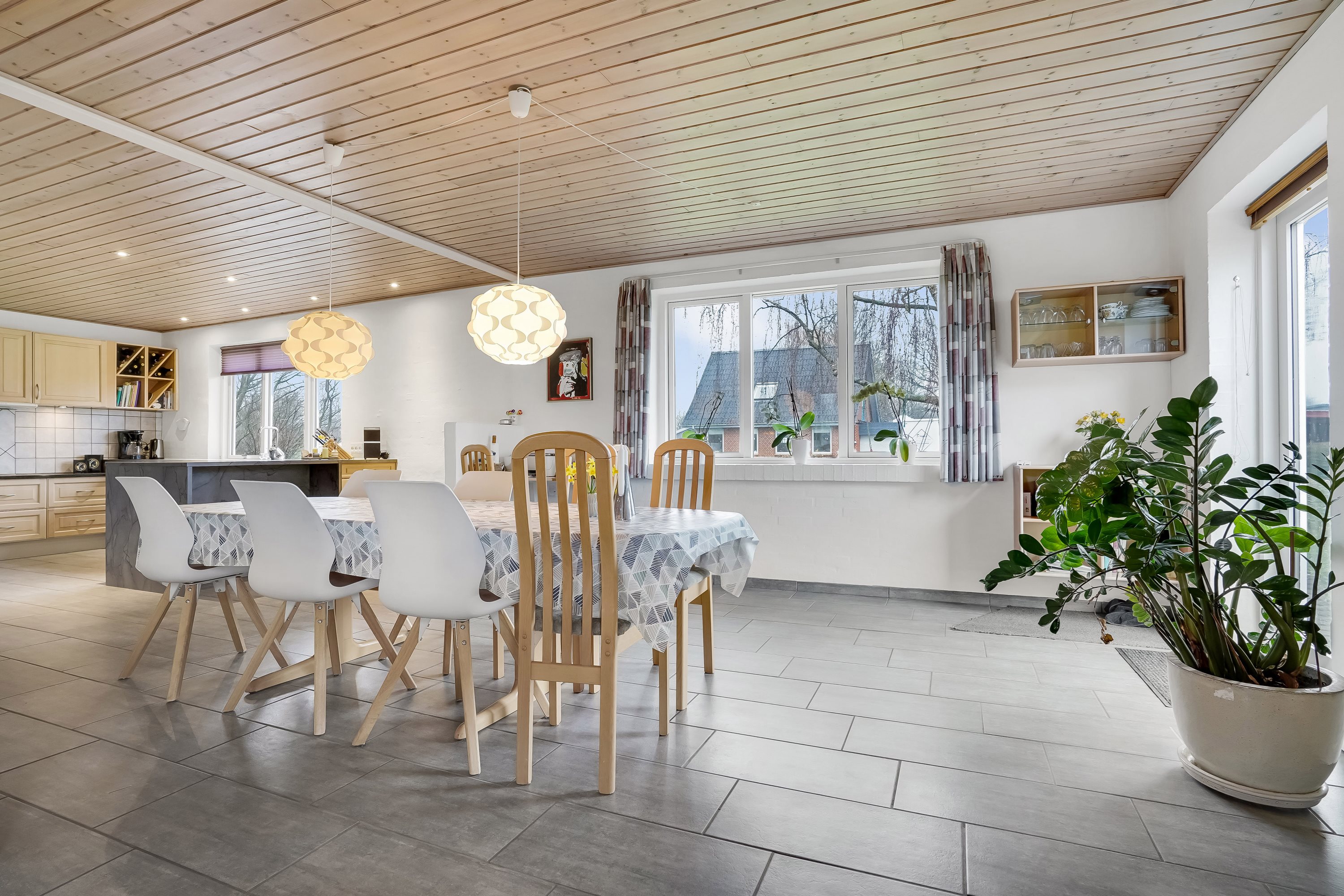 Fremhævet køkken alrum billede i fuldskærmstilstand. Billede af Vindelevvej 13, Vindelev, 7300 Jelling