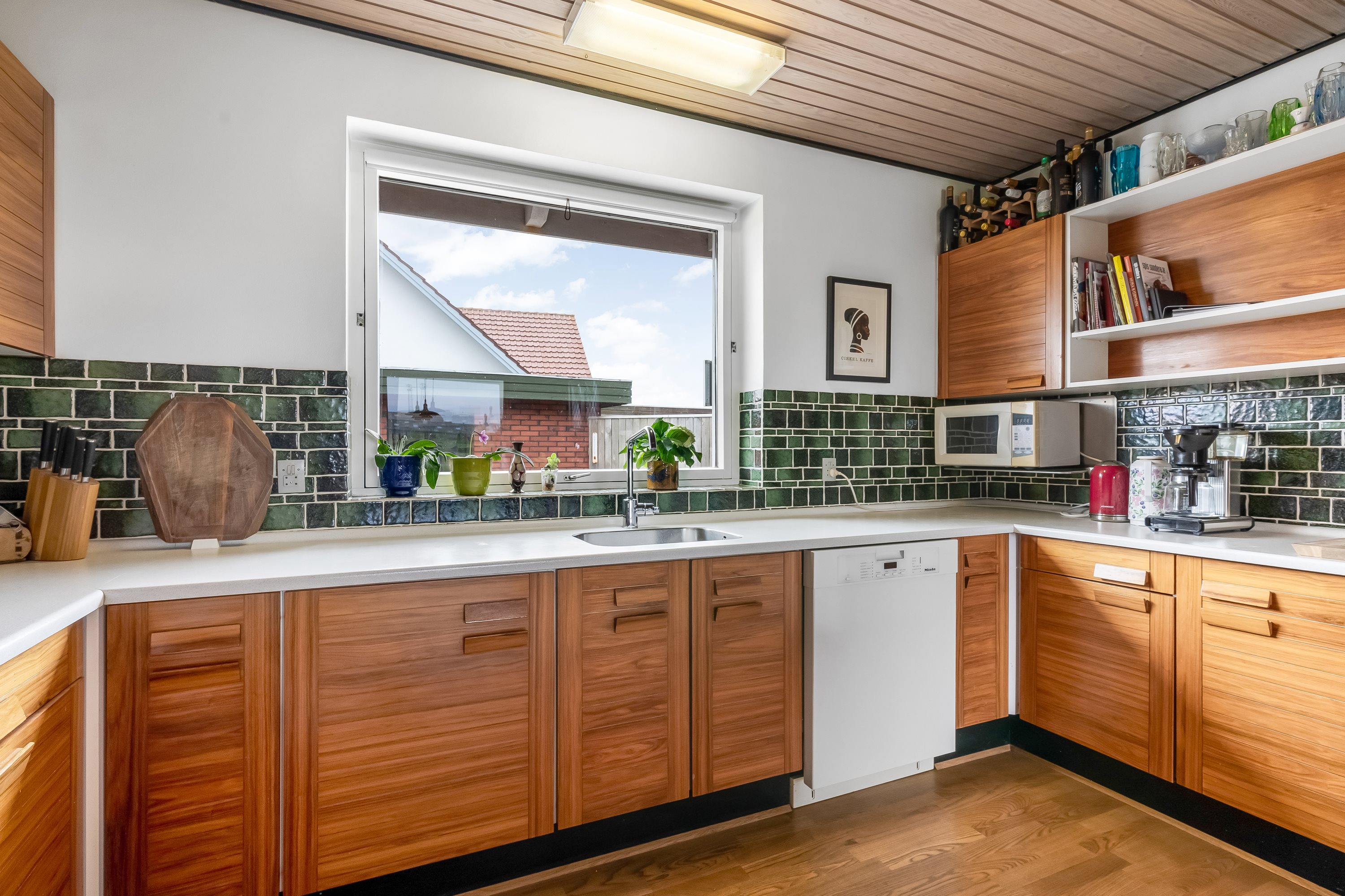 Fremhævet køkken billede i fuldskærmstilstand. Billede af Anholtvej 2, 7680 Thyborøn