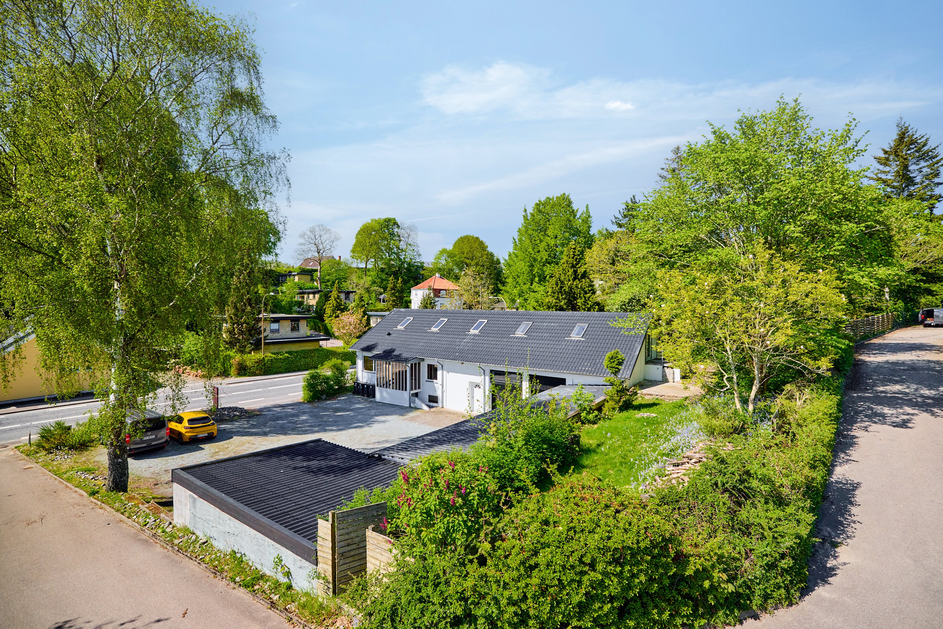 Fremhævet mastefoto billede i fuldskærmstilstand. Billede af Langdalsvej 20, 8220 Brabrand