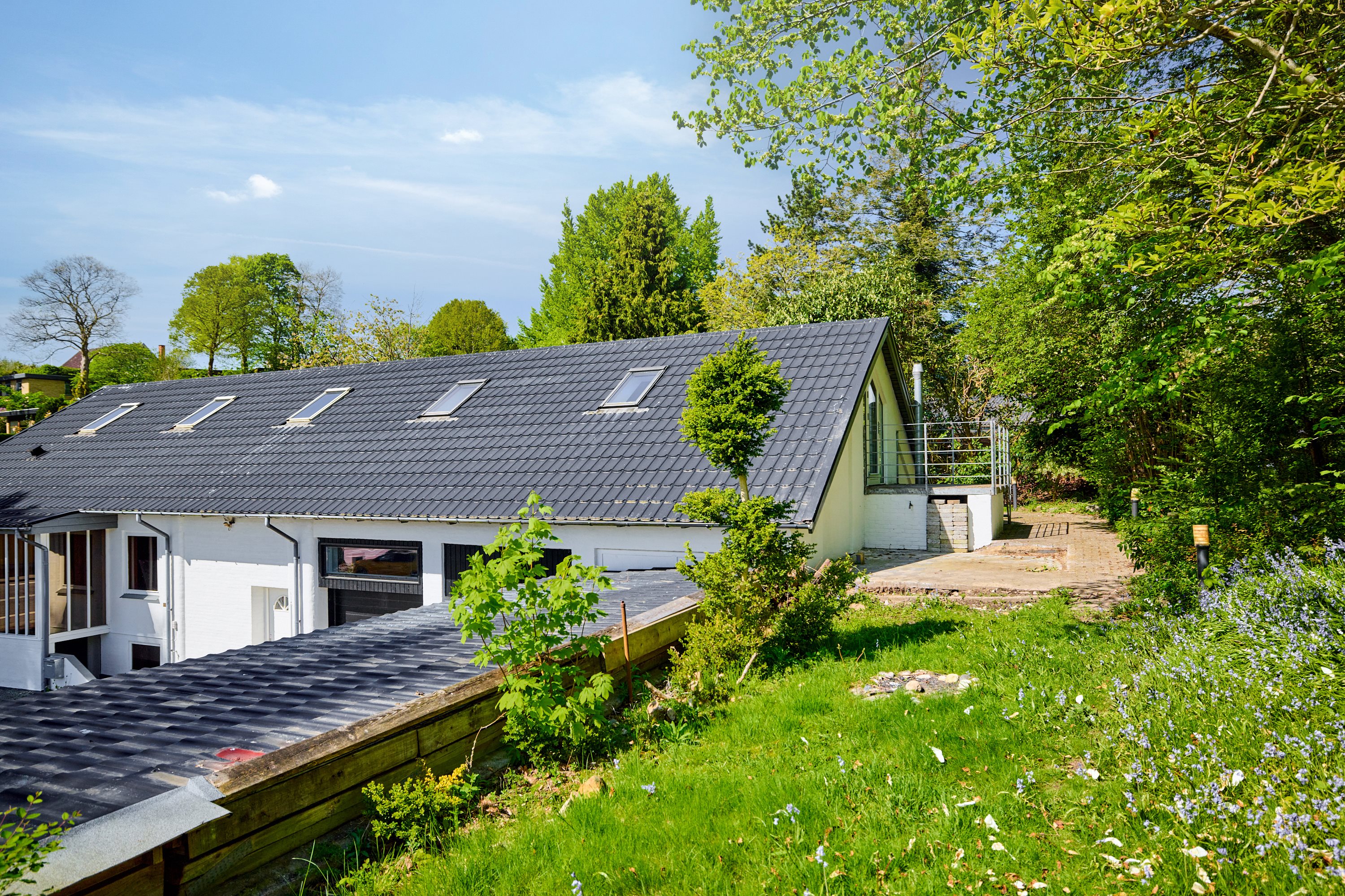 Fremhævet facade billede i fuldskærmstilstand. Billede af Langdalsvej 20, 8220 Brabrand