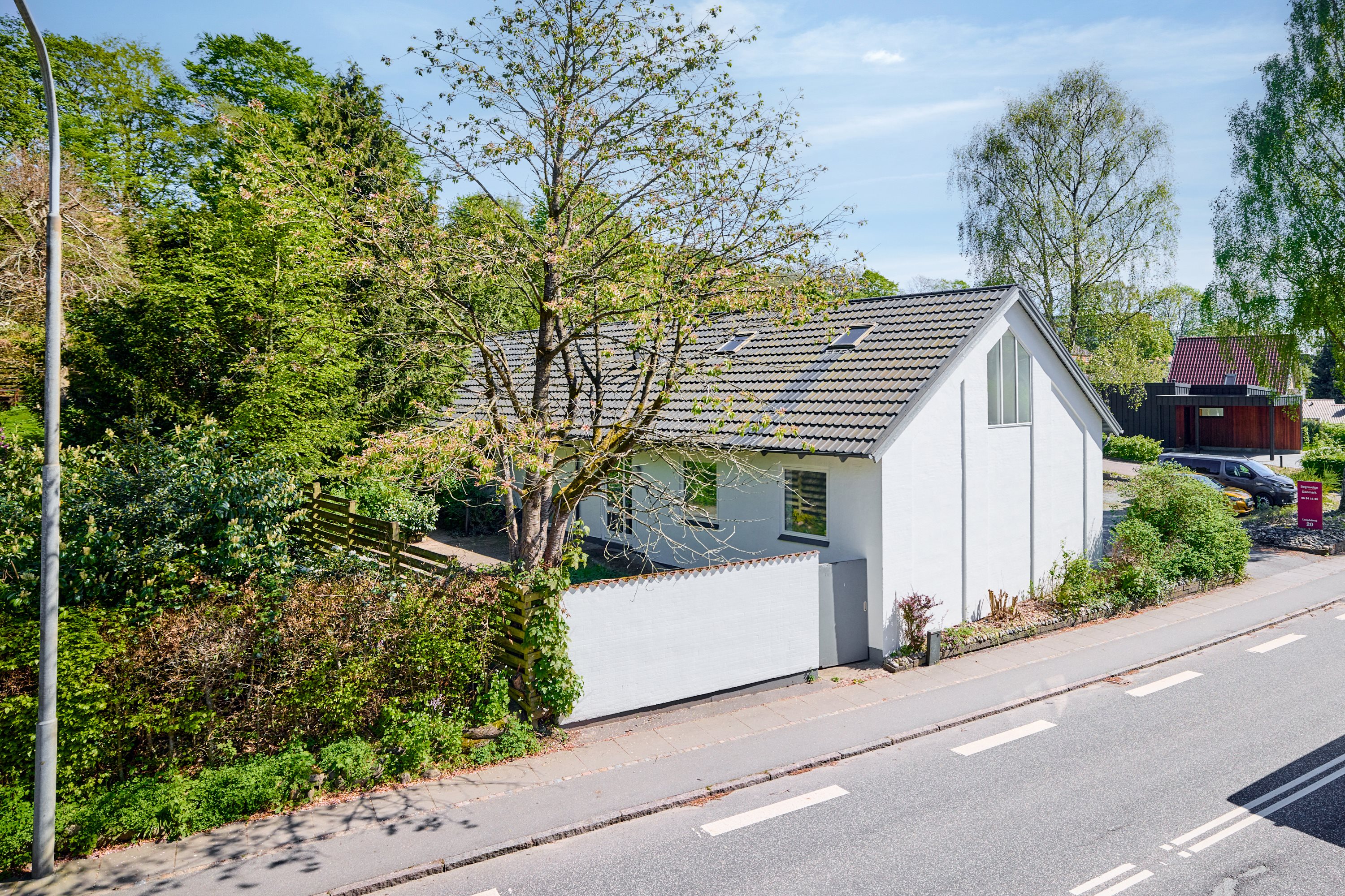 Fremhævet mastefoto billede i fuldskærmstilstand. Billede af Langdalsvej 20, 8220 Brabrand