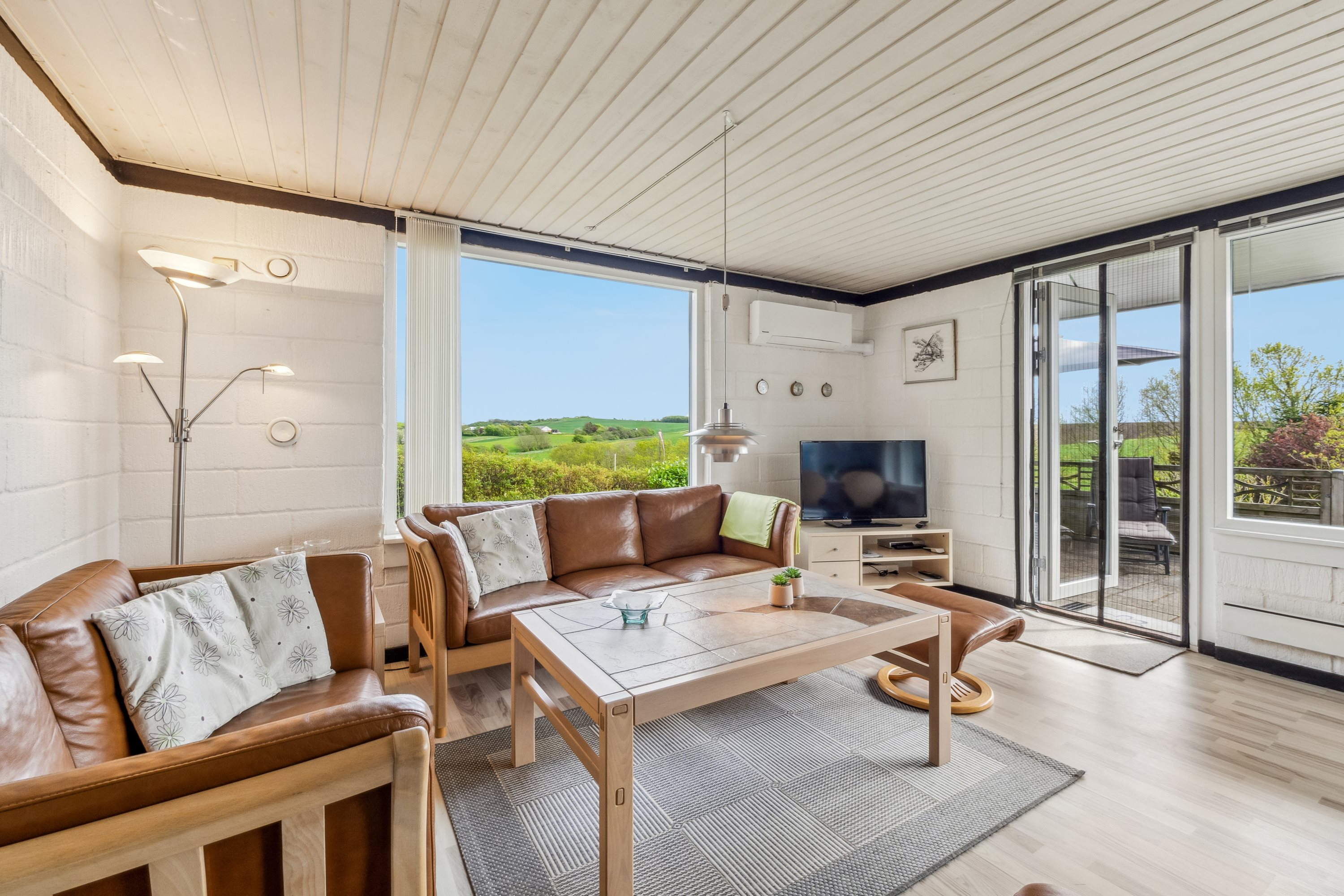 Fremhævet stue billede i fuldskærmstilstand. Billede af Markvej 15, Eskov, 7870 Roslev