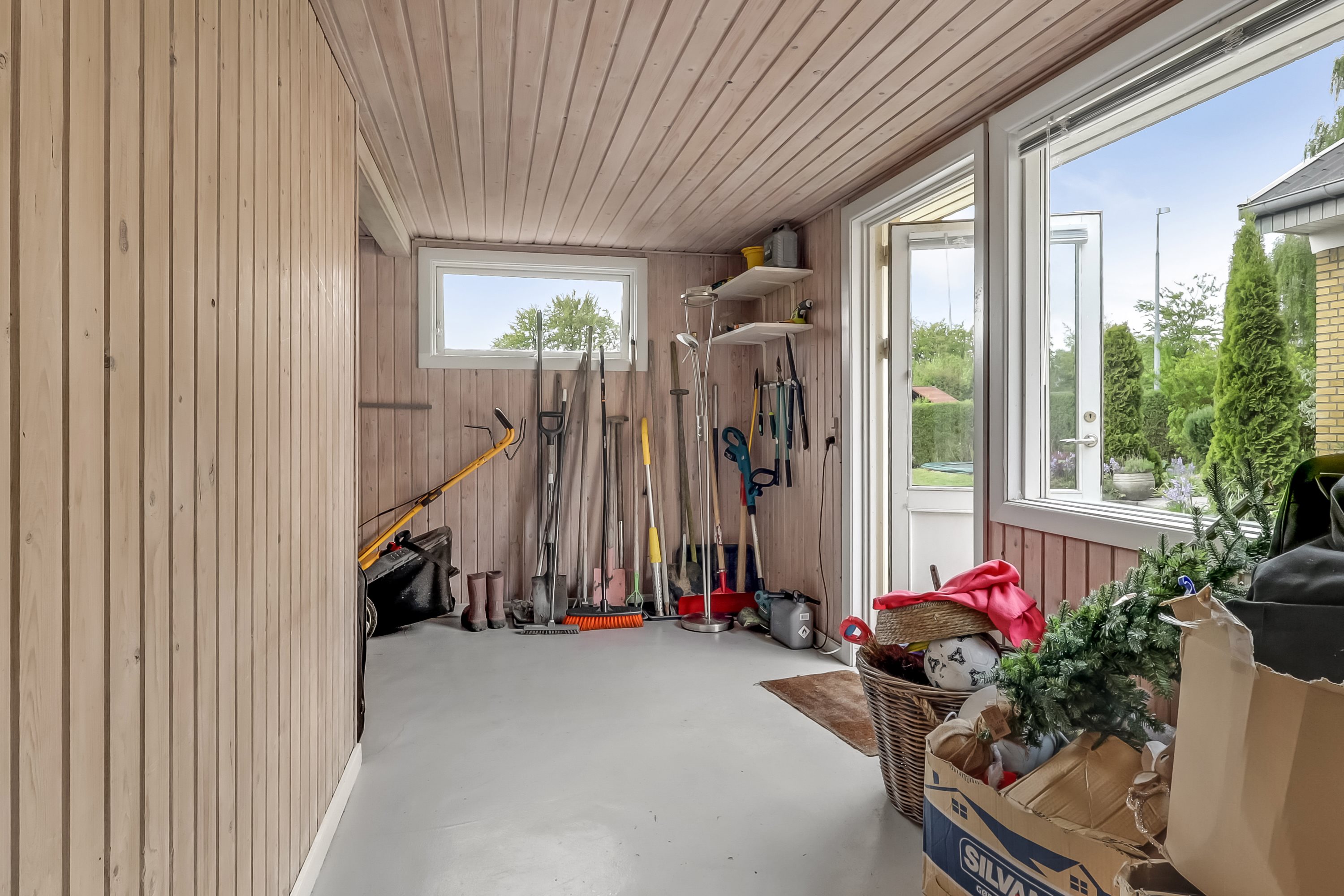 Fremhævet  billede i fuldskærmstilstand. Billede af Rughøjvej 34, Bellinge, 5250 Odense SV