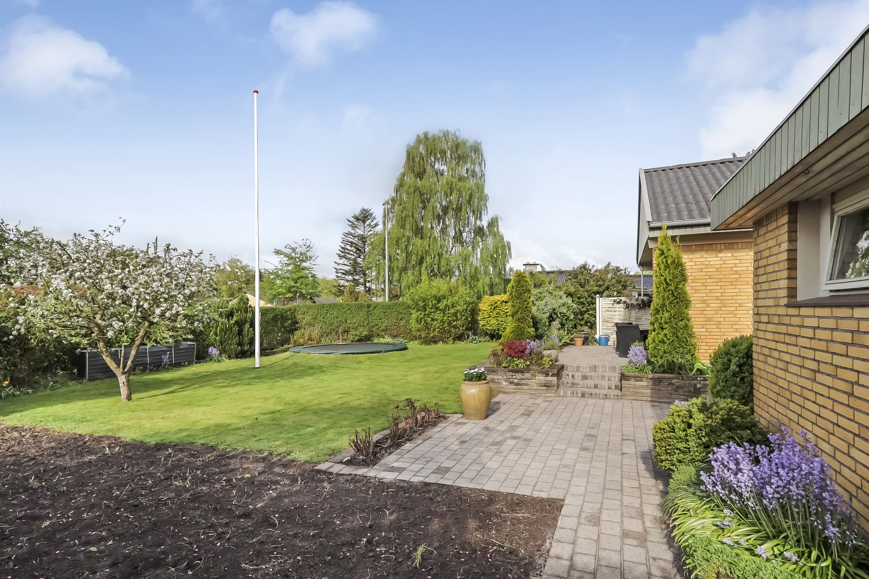 Fremhævet  billede i fuldskærmstilstand. Billede af Rughøjvej 34, Bellinge, 5250 Odense SV