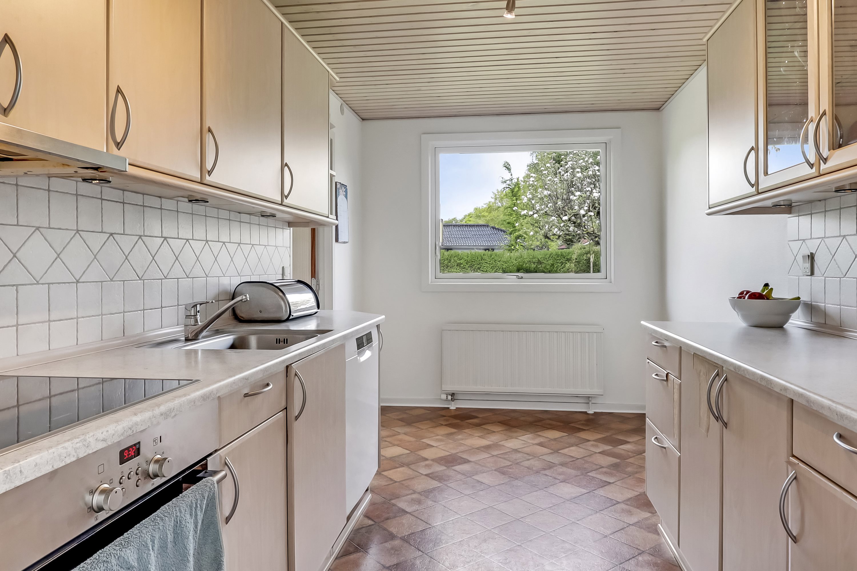 Fremhævet  billede i fuldskærmstilstand. Billede af Rughøjvej 34, Bellinge, 5250 Odense SV