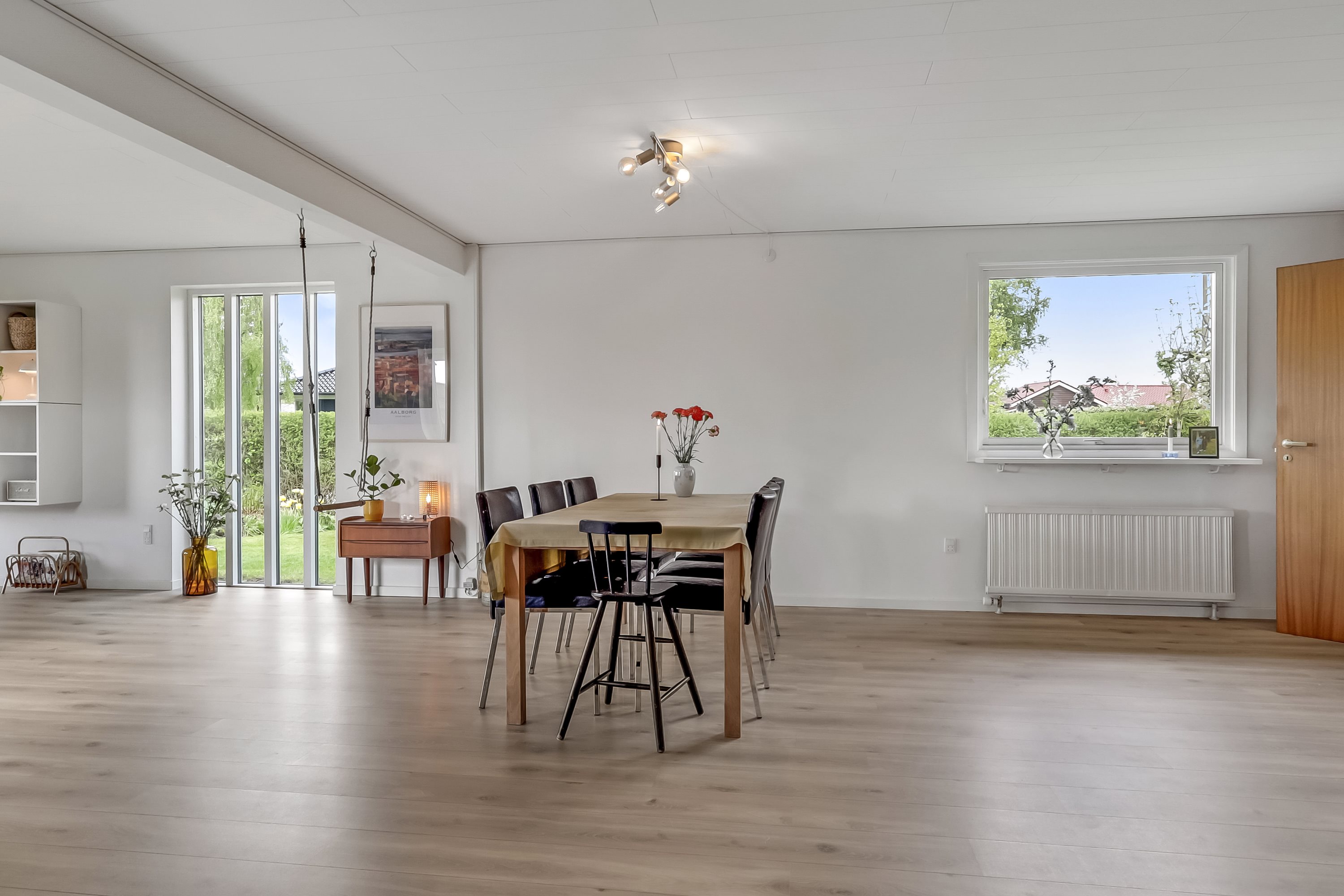 Fremhævet  billede i fuldskærmstilstand. Billede af Rughøjvej 34, Bellinge, 5250 Odense SV