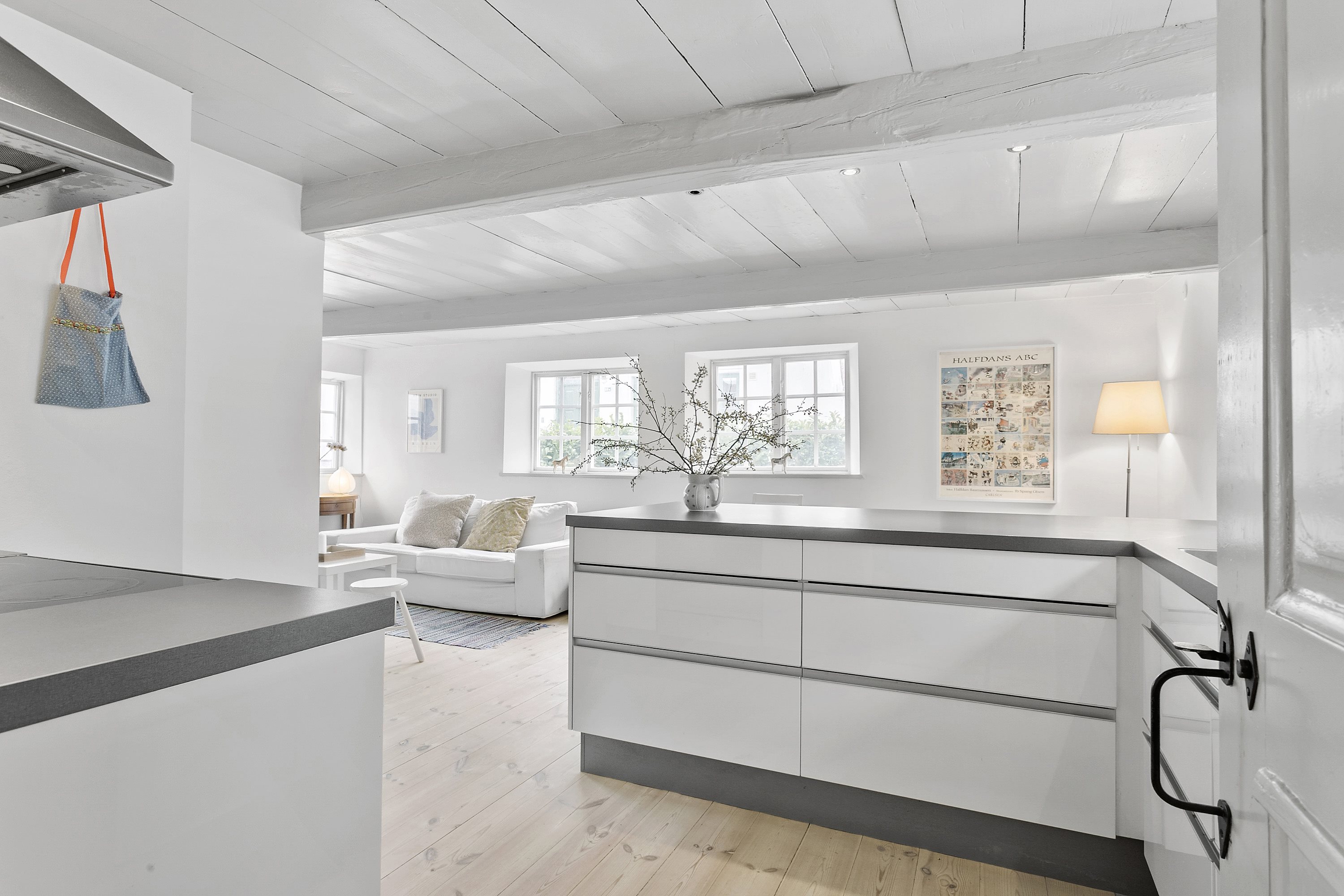 Fremhævet køkken billede i fuldskærmstilstand. Billede af Hægersgade 1, 6100 Haderslev