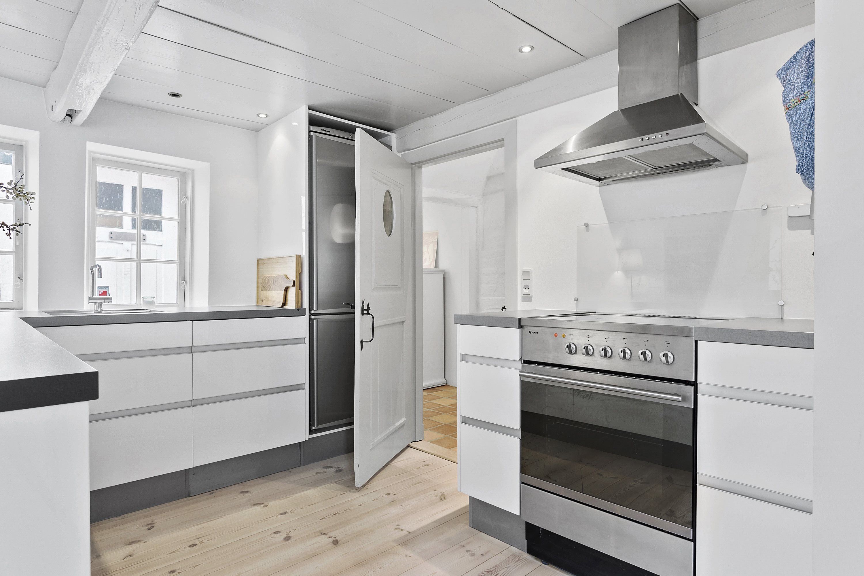 Fremhævet køkken billede i fuldskærmstilstand. Billede af Hægersgade 1, 6100 Haderslev