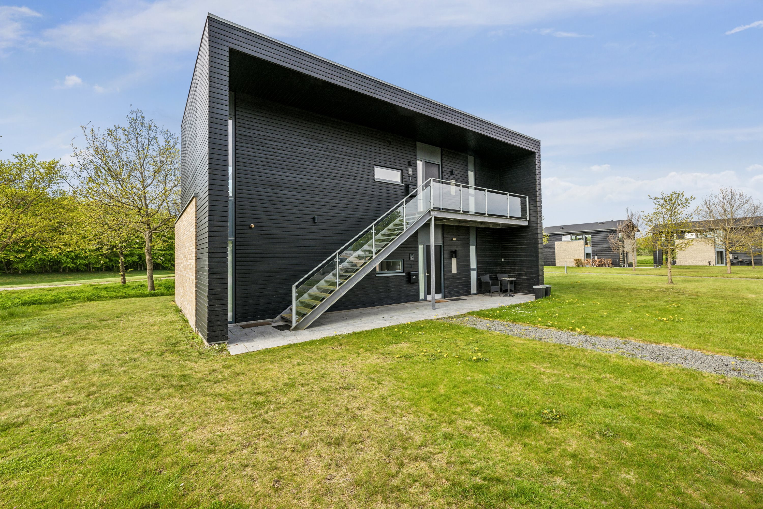 Fremhævet ejendom 1 billede i fuldskærmstilstand. Billede af Lübker Allé 13, 1., 8581 Nimtofte