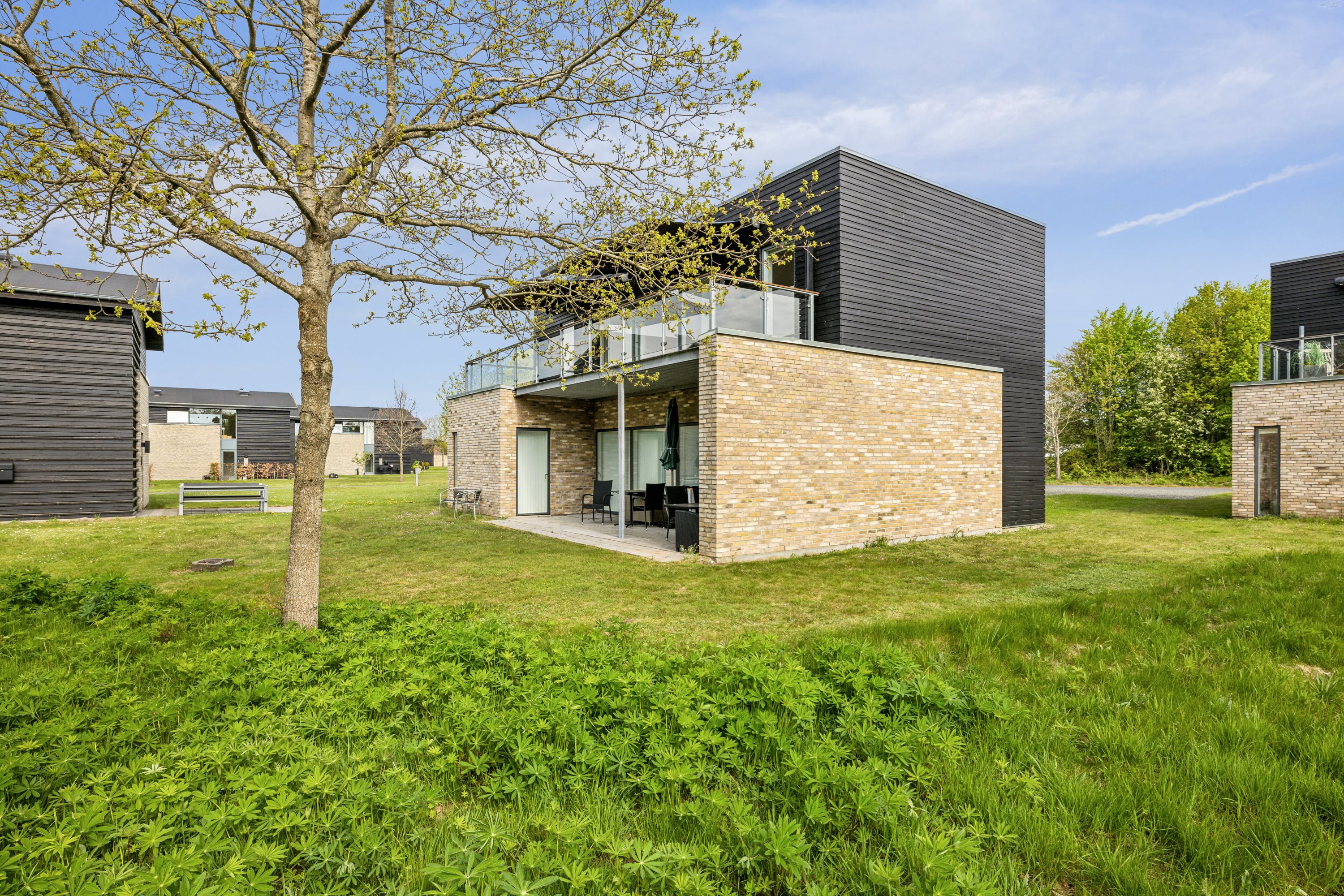 Fremhævet ejendom 1 billede i fuldskærmstilstand. Billede af Lübker Allé 13, 1., 8581 Nimtofte