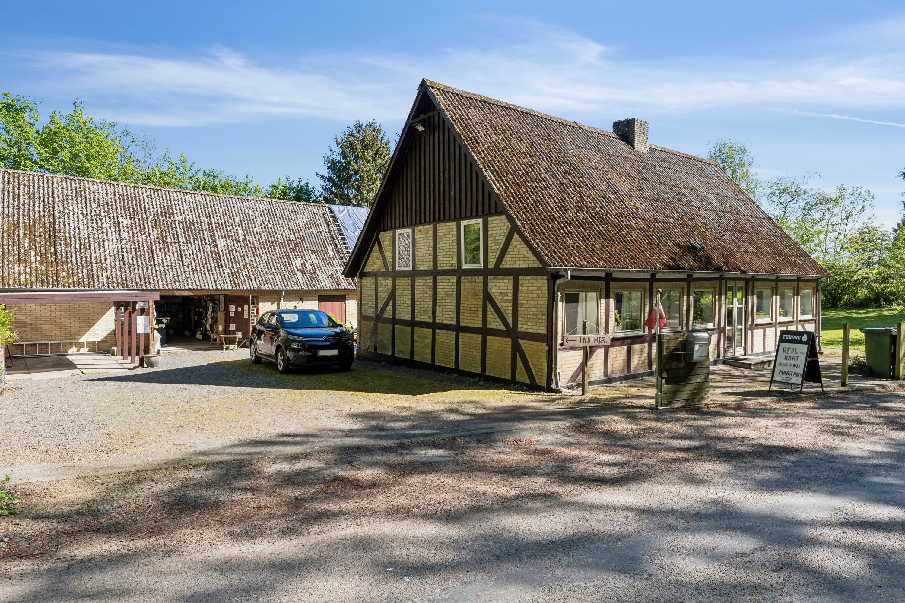 Fremhævet set fra vejen billede i fuldskærmstilstand. Billede af Lillemarksvej 33, Bolt Gd Skov, 5750 Ringe