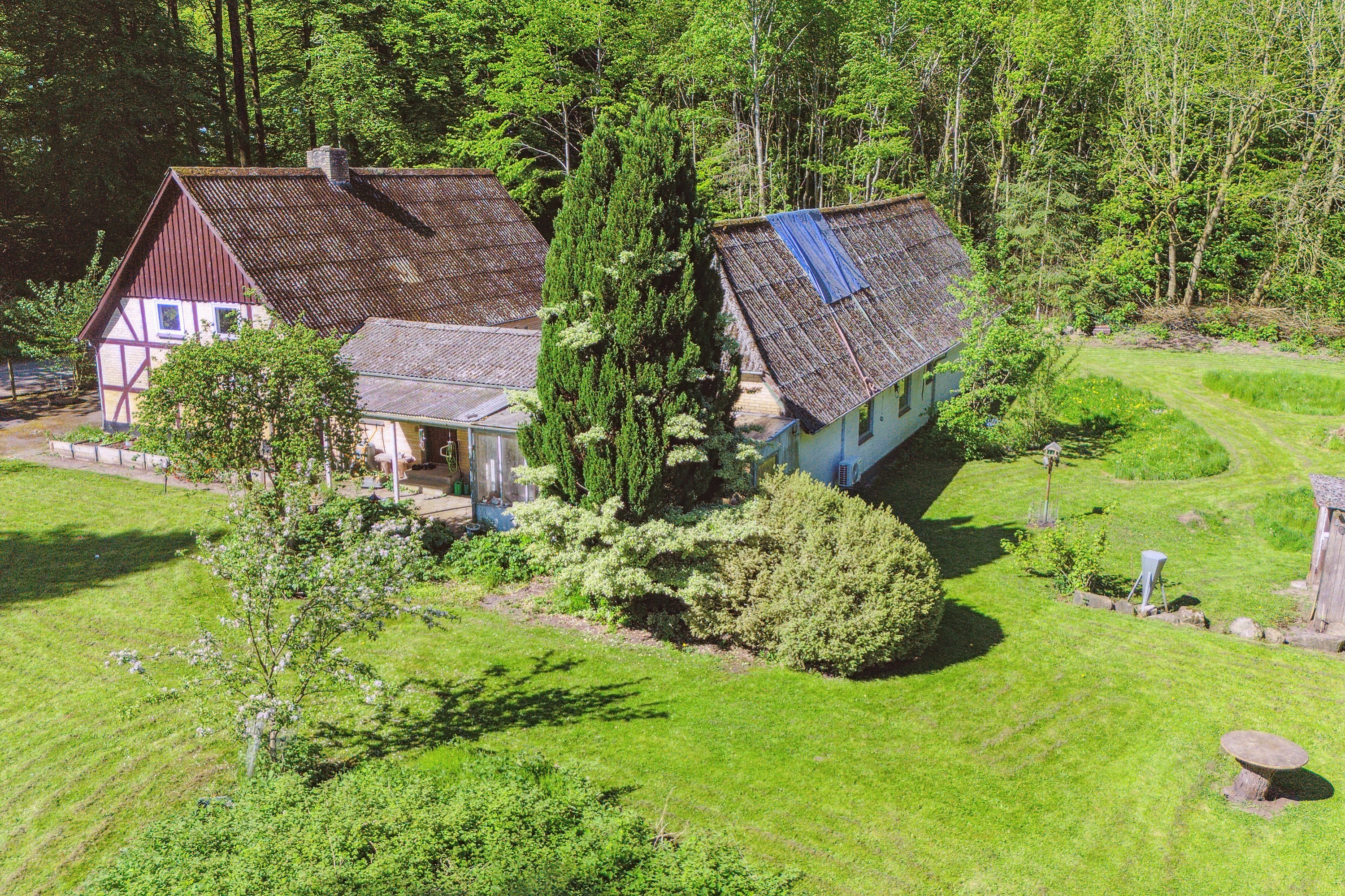 Fremhævet set fra haven billede i fuldskærmstilstand. Billede af Lillemarksvej 33, Bolt Gd Skov, 5750 Ringe