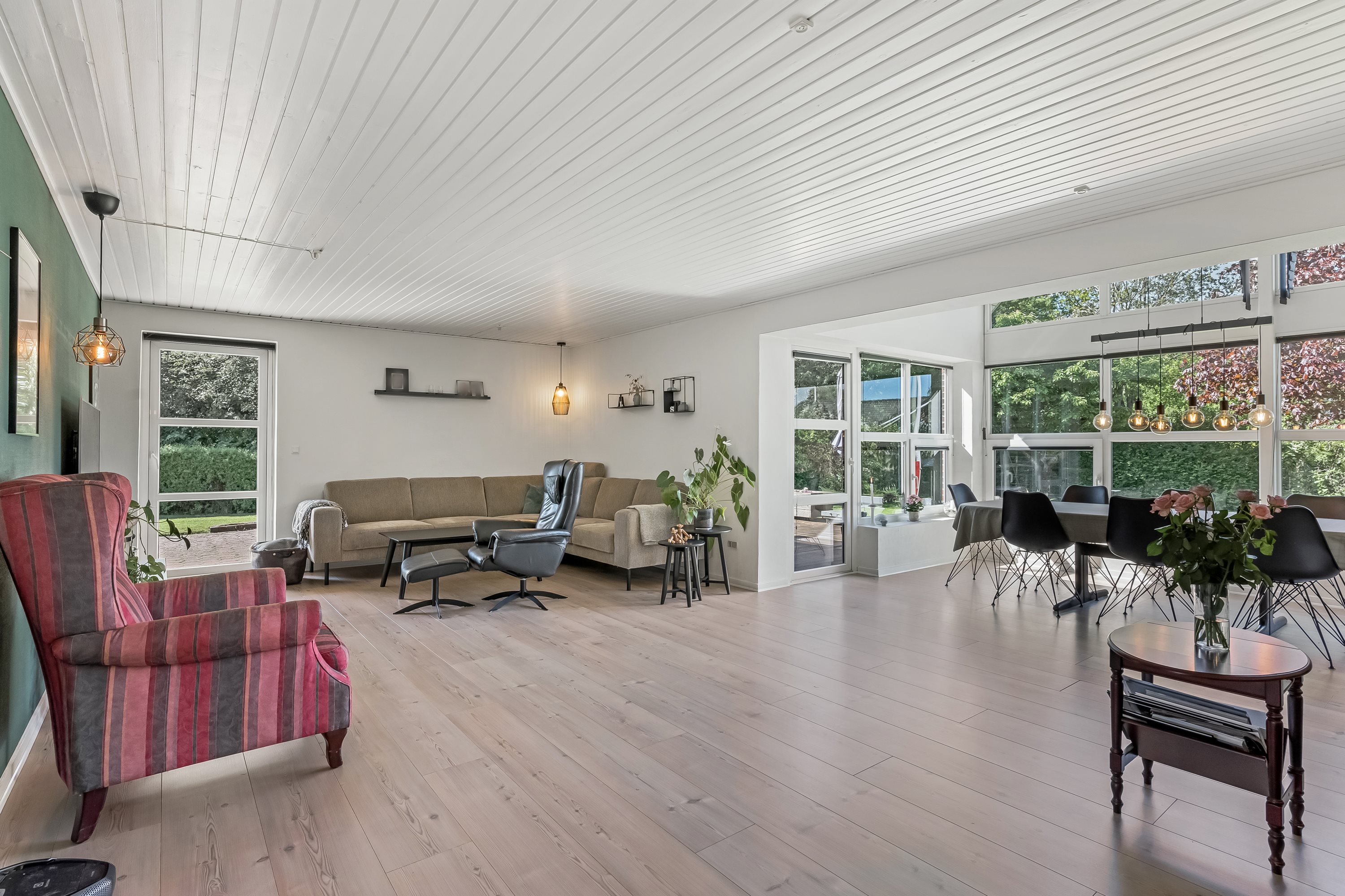 Fremhævet stue billede i fuldskærmstilstand. Billede af Kobberupvej 21, Mejrup, 7500 Holstebro