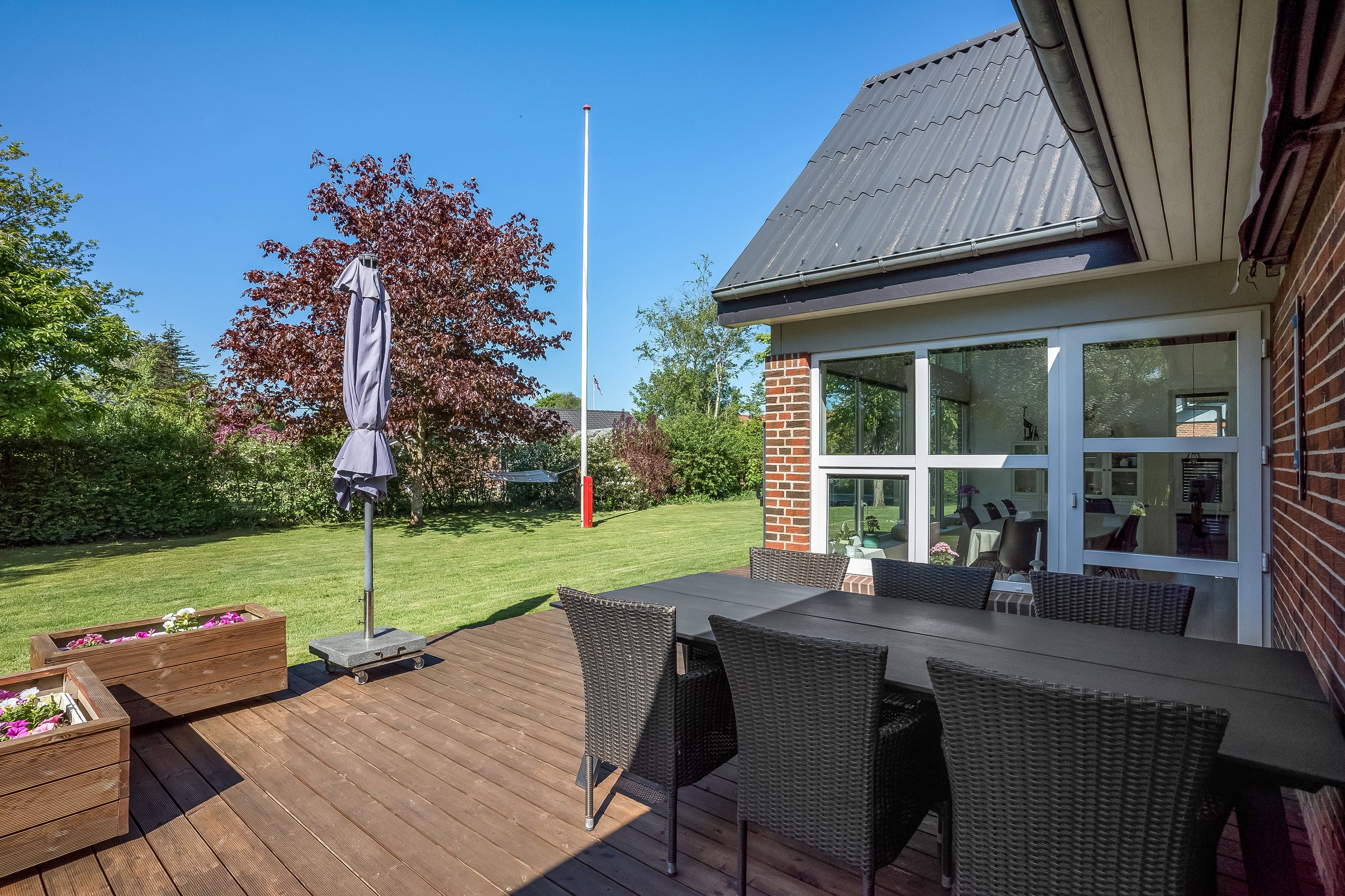 Fremhævet terrasse billede i fuldskærmstilstand. Billede af Kobberupvej 21, Mejrup, 7500 Holstebro