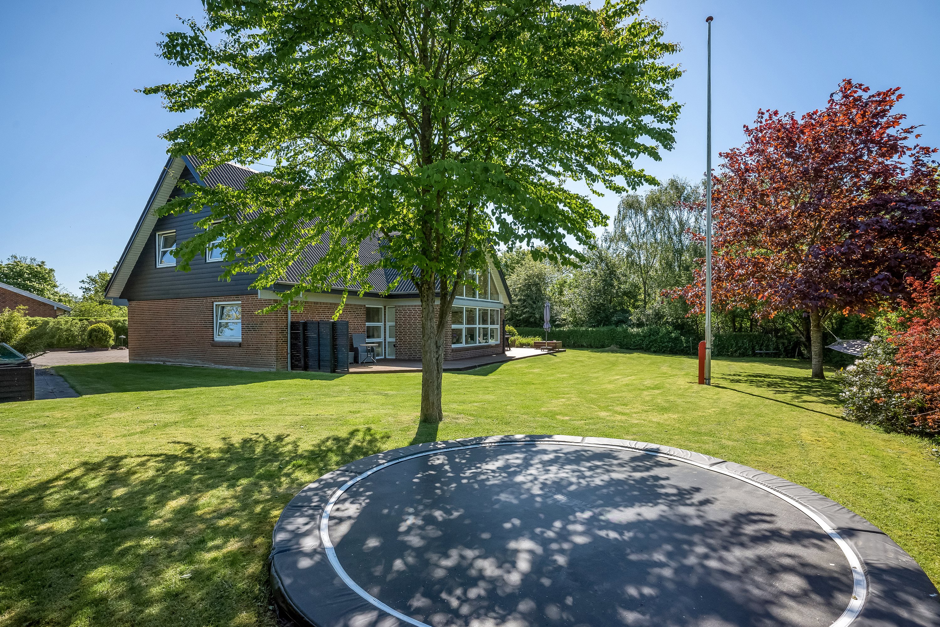 Fremhævet have billede i fuldskærmstilstand. Billede af Kobberupvej 21, Mejrup, 7500 Holstebro