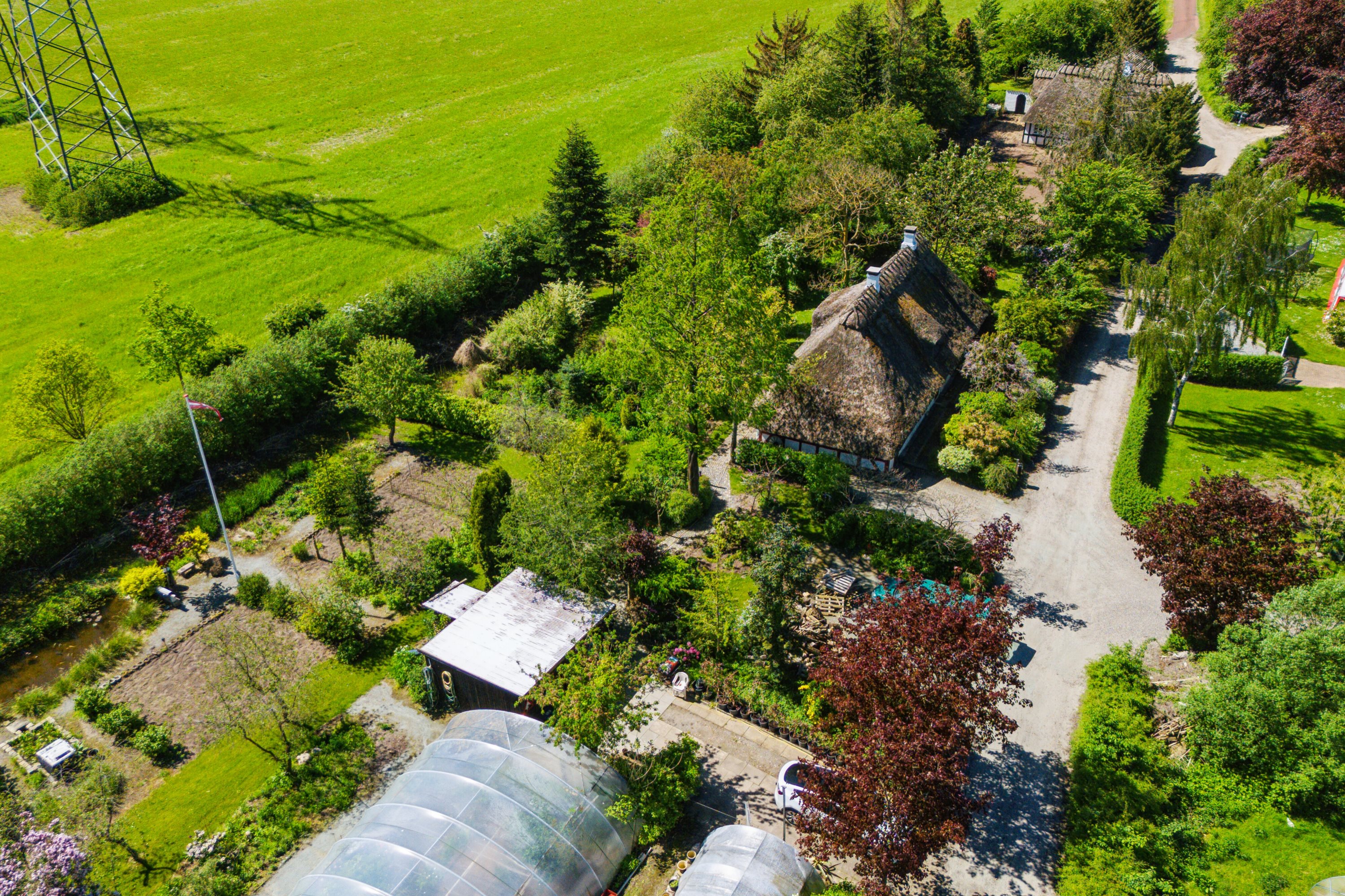 Fremhævet luftfoto billede i fuldskærmstilstand. Billede af Selleshøjvænget 6, Højby, 5260 Odense S