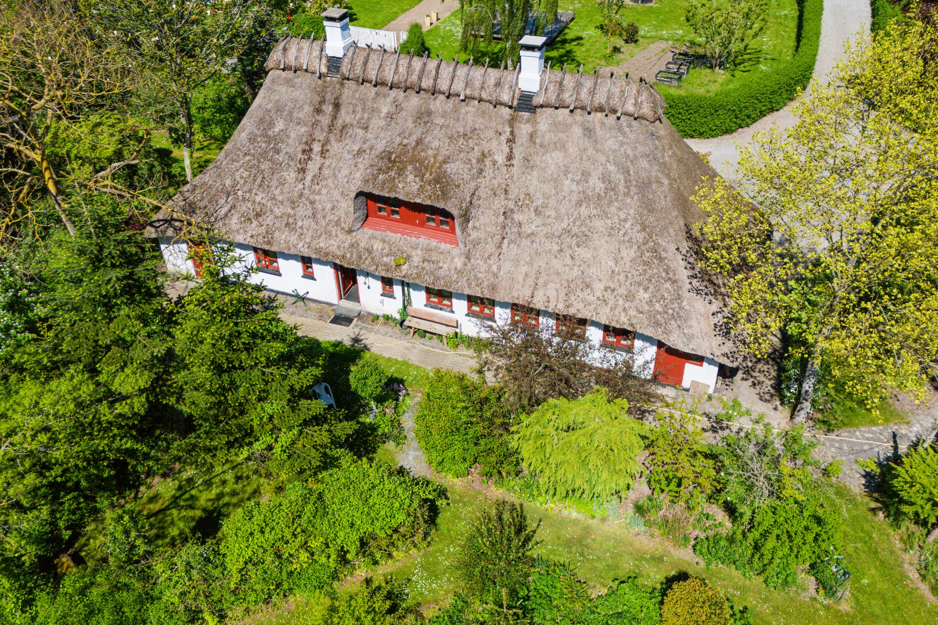 Fremhævet luftfoto billede i fuldskærmstilstand. Billede af Selleshøjvænget 6, Højby, 5260 Odense S