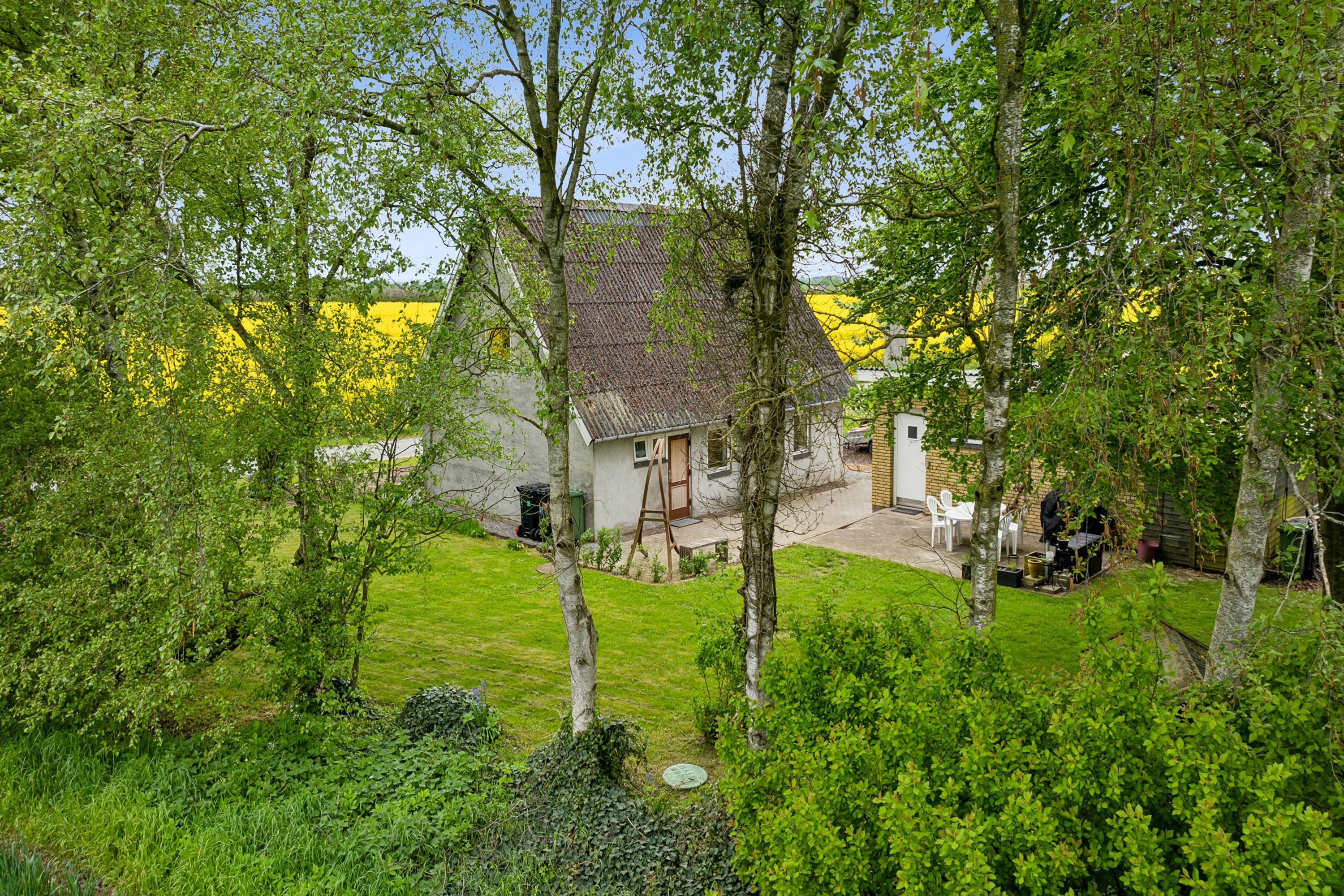 Fremhævet omgivelser billede i fuldskærmstilstand. Billede af Brandholmvej 18, Ståby, 5672 Broby