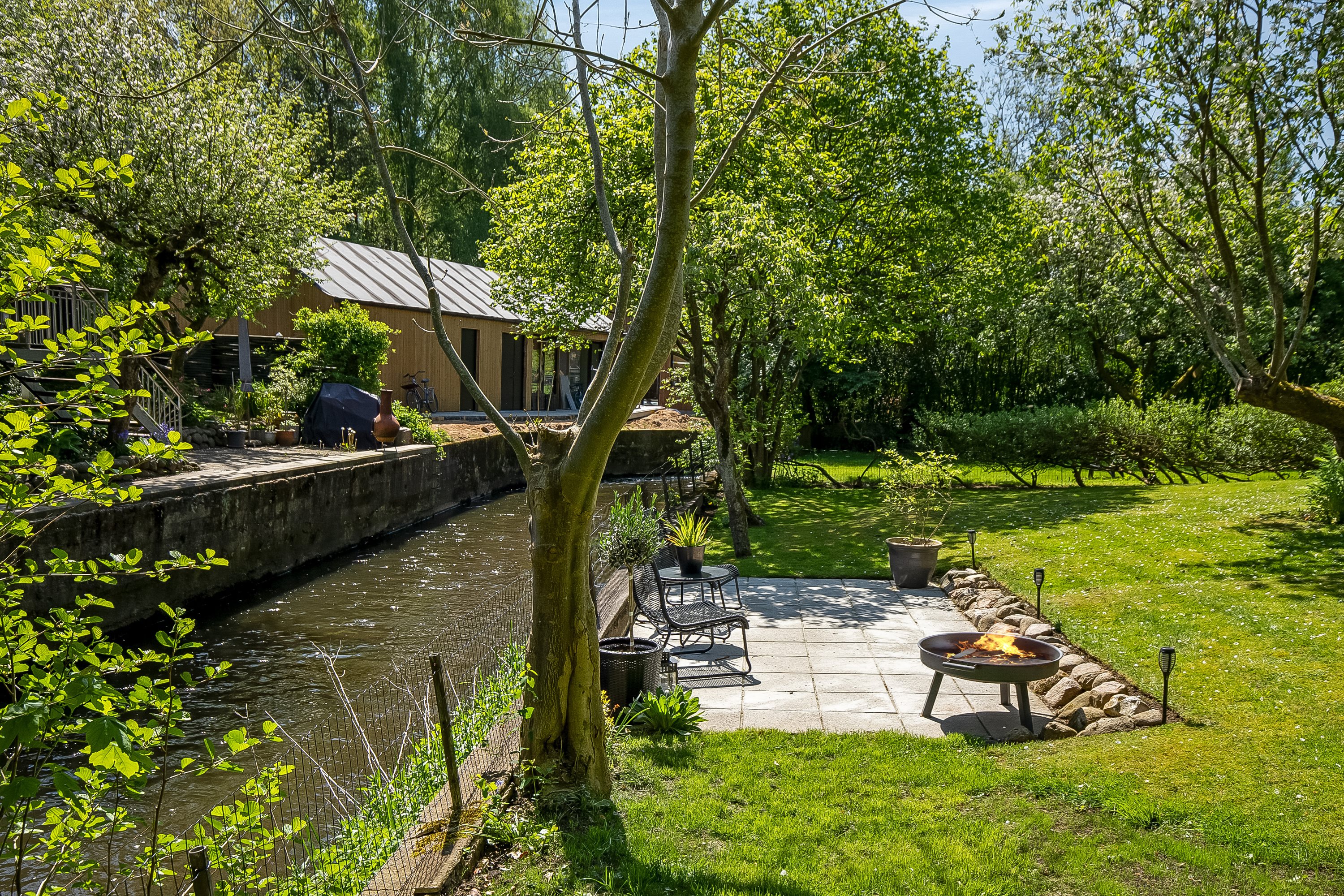 Fremhævet have billede i fuldskærmstilstand. Billede af Grejsdalsvej 72, 1., Grejsdalen, 7100 Vejle