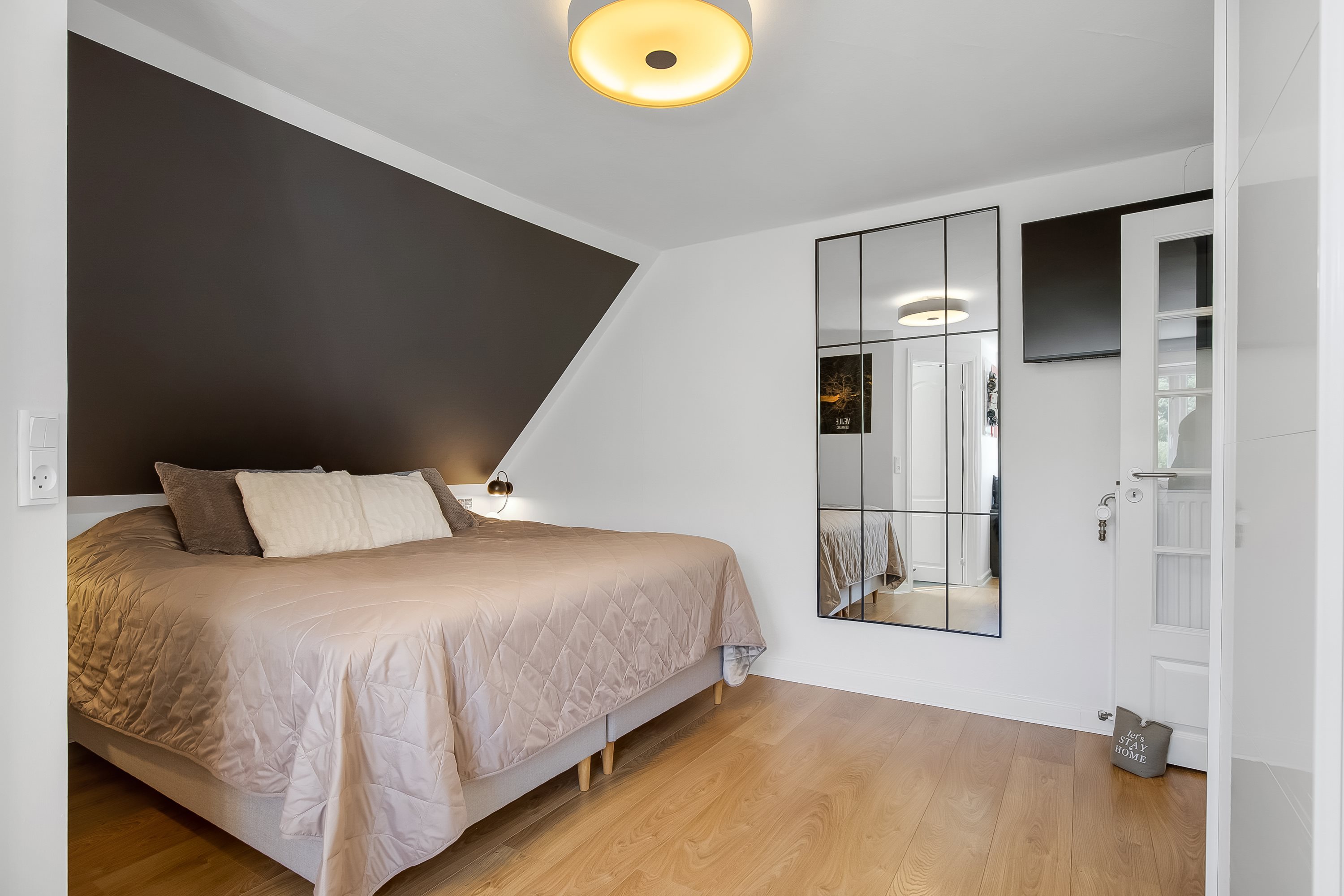 Fremhævet soveværelse billede i fuldskærmstilstand. Billede af Grejsdalsvej 72, 1., Grejsdalen, 7100 Vejle