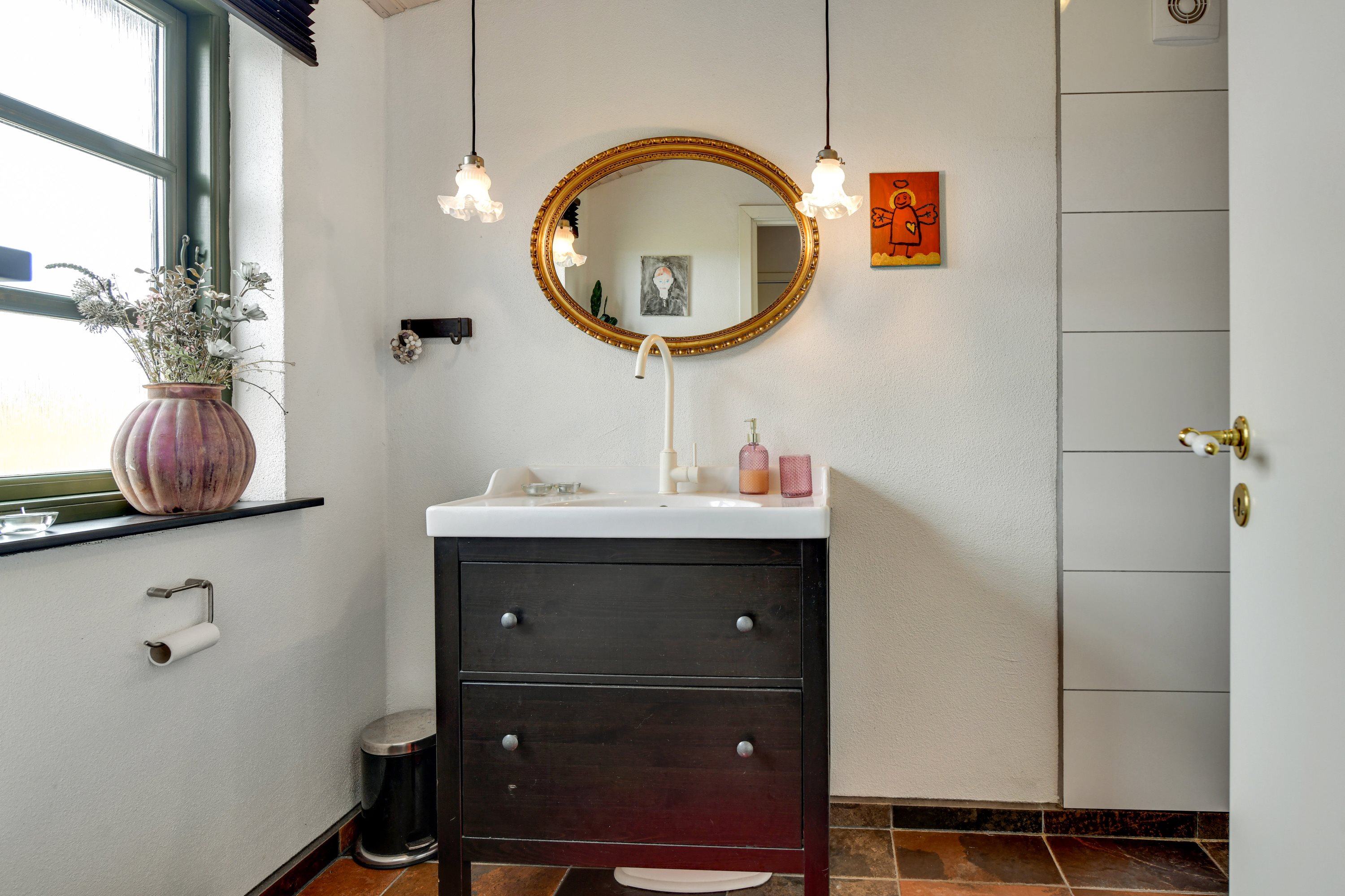 Fremhævet badeværelse billede i fuldskærmstilstand. Billede af Skræddermarken 3, Sønderho, 6720 Fanø