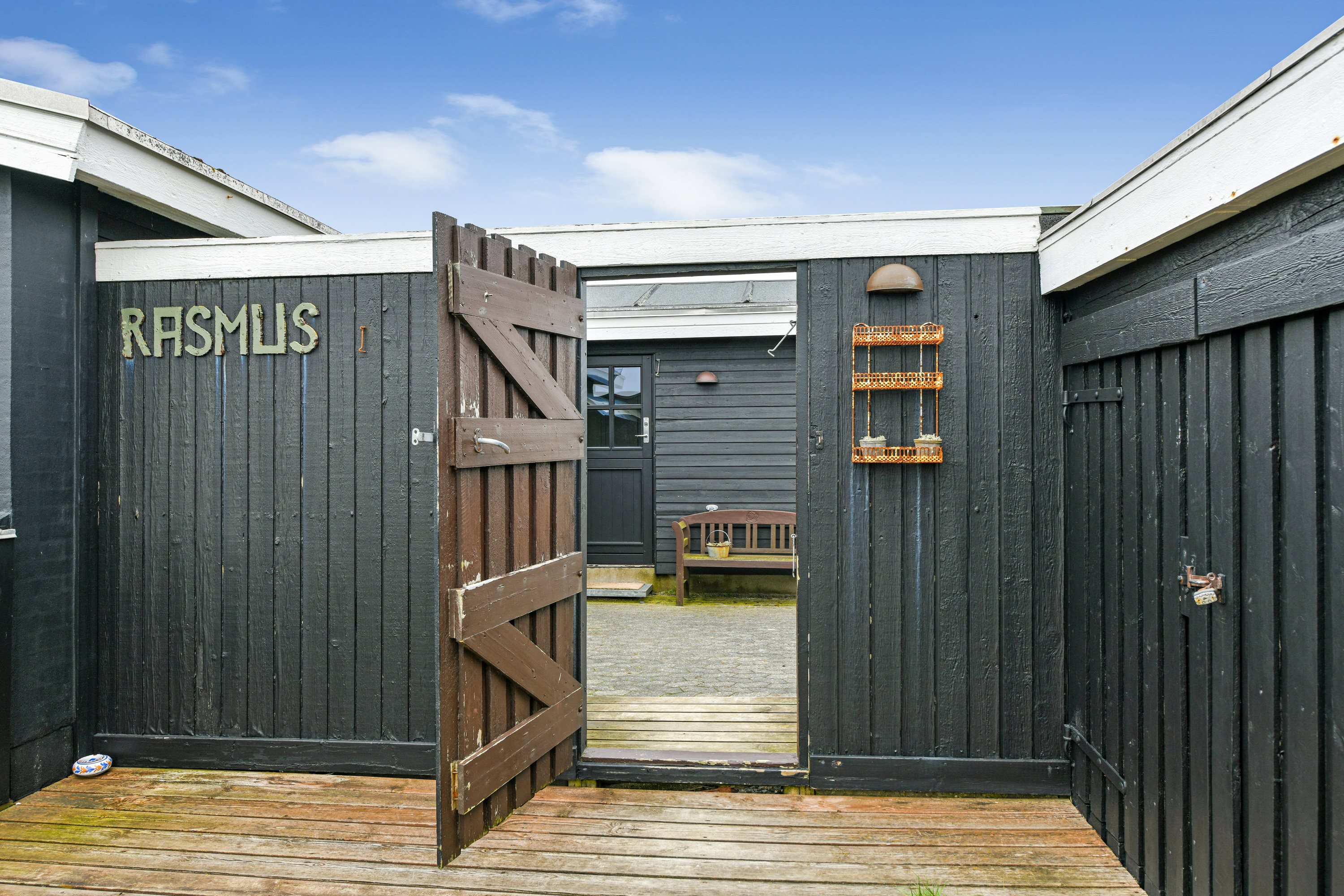 Fremhævet ejendommen billede i fuldskærmstilstand. Billede af Skræddermarken 3, Sønderho, 6720 Fanø