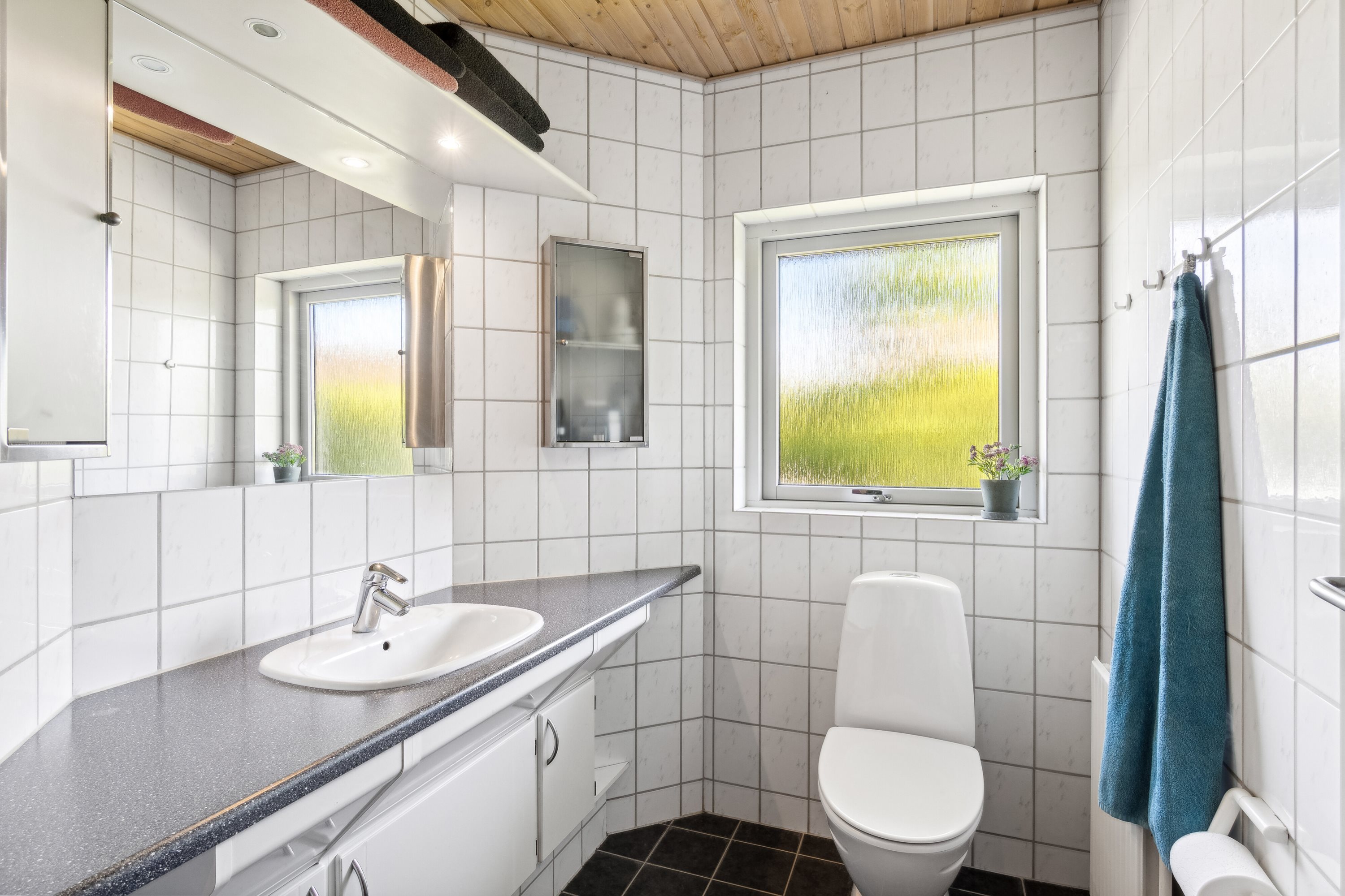 Fremhævet badeværelse billede i fuldskærmstilstand. Billede af Bushøjvej 217, 8270 Højbjerg