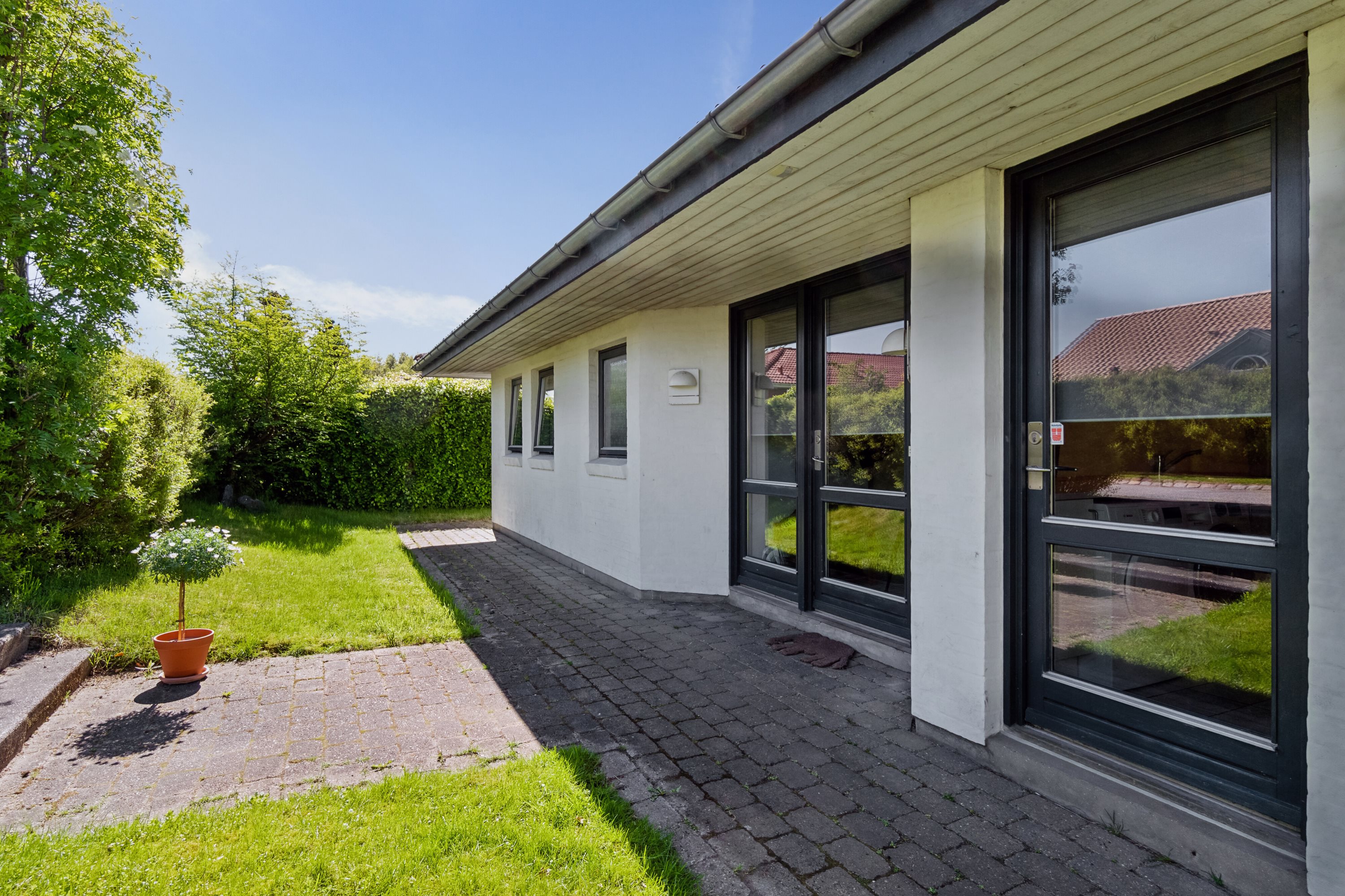 Fremhævet udendørs billede i fuldskærmstilstand. Billede af Bushøjvej 217, 8270 Højbjerg