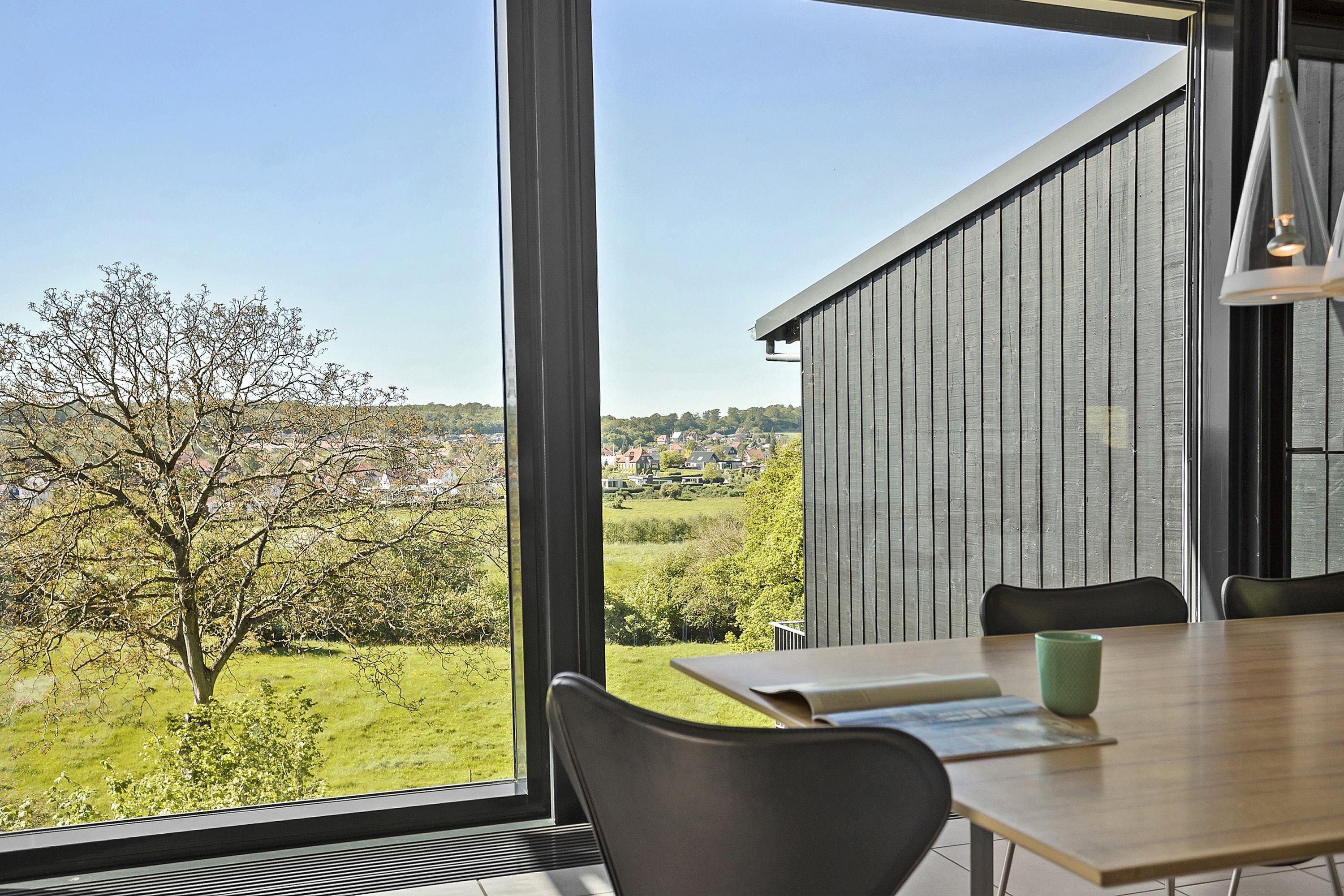 Fremhævet spisestue billede i fuldskærmstilstand. Billede af Dambjerg 23, 6200 Aabenraa