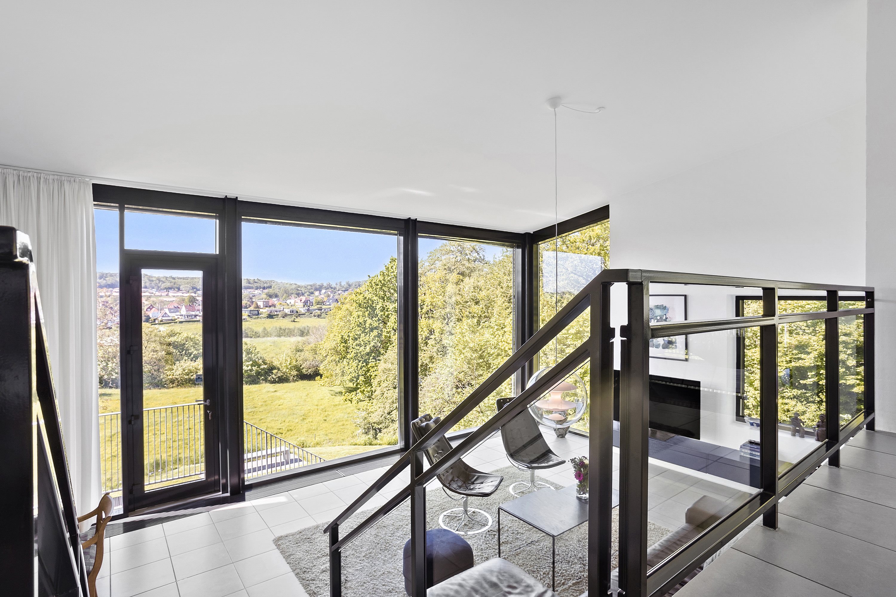 Fremhævet stue billede i fuldskærmstilstand. Billede af Dambjerg 23, 6200 Aabenraa