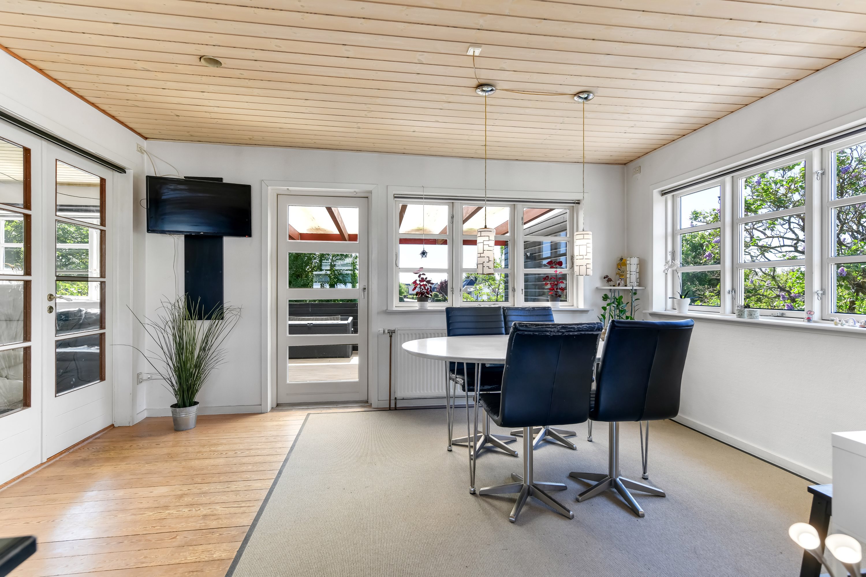 Fremhævet stue billede i fuldskærmstilstand. Billede af Nordre Strandvej 23, 6731 Tjæreborg