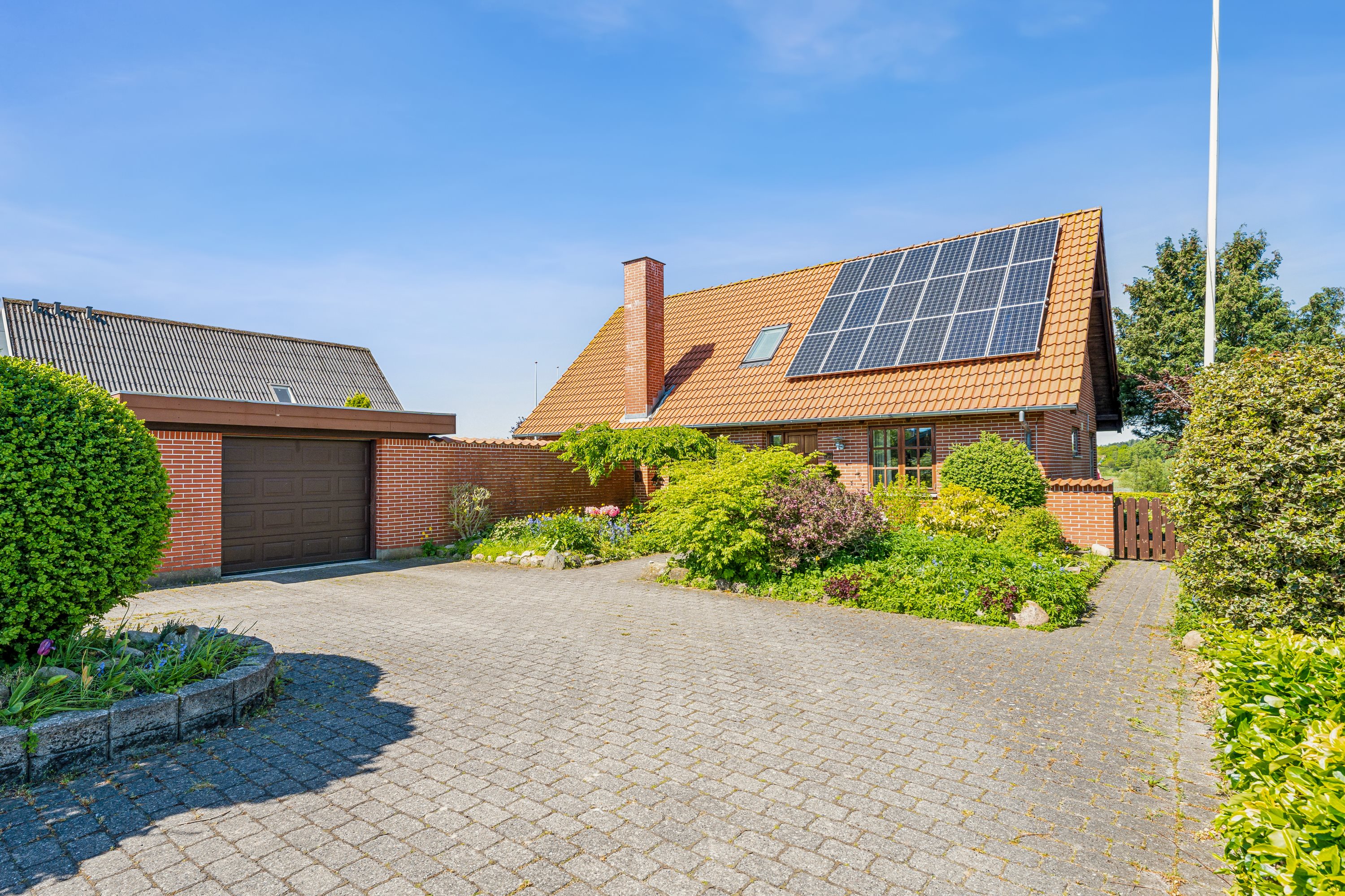 Miniaturebillede 2: ejendom 1. Billede af Gudenåvej 42, 8850 Bjerringbro