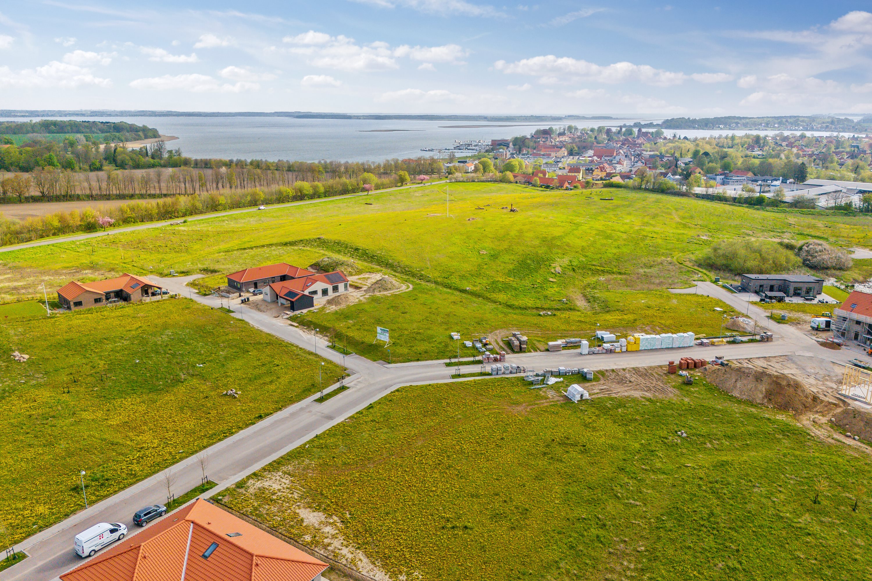 Miniaturebillede 2: luftfoto. Billede af Bispevænget 4, 4720 Præstø