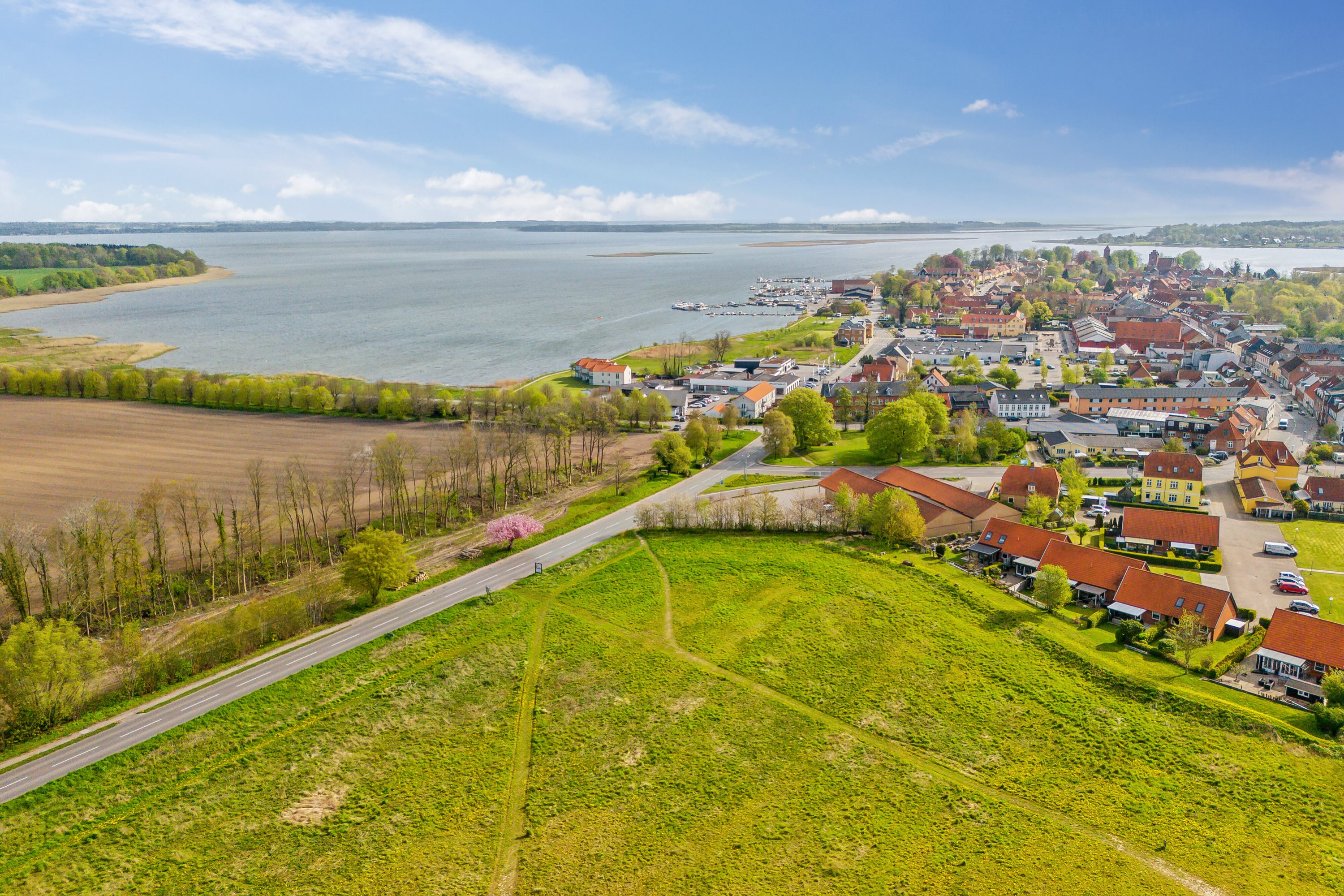 Fremhævet luftfoto billede i fuldskærmstilstand. Billede af Antonibakken 118, 4720 Præstø