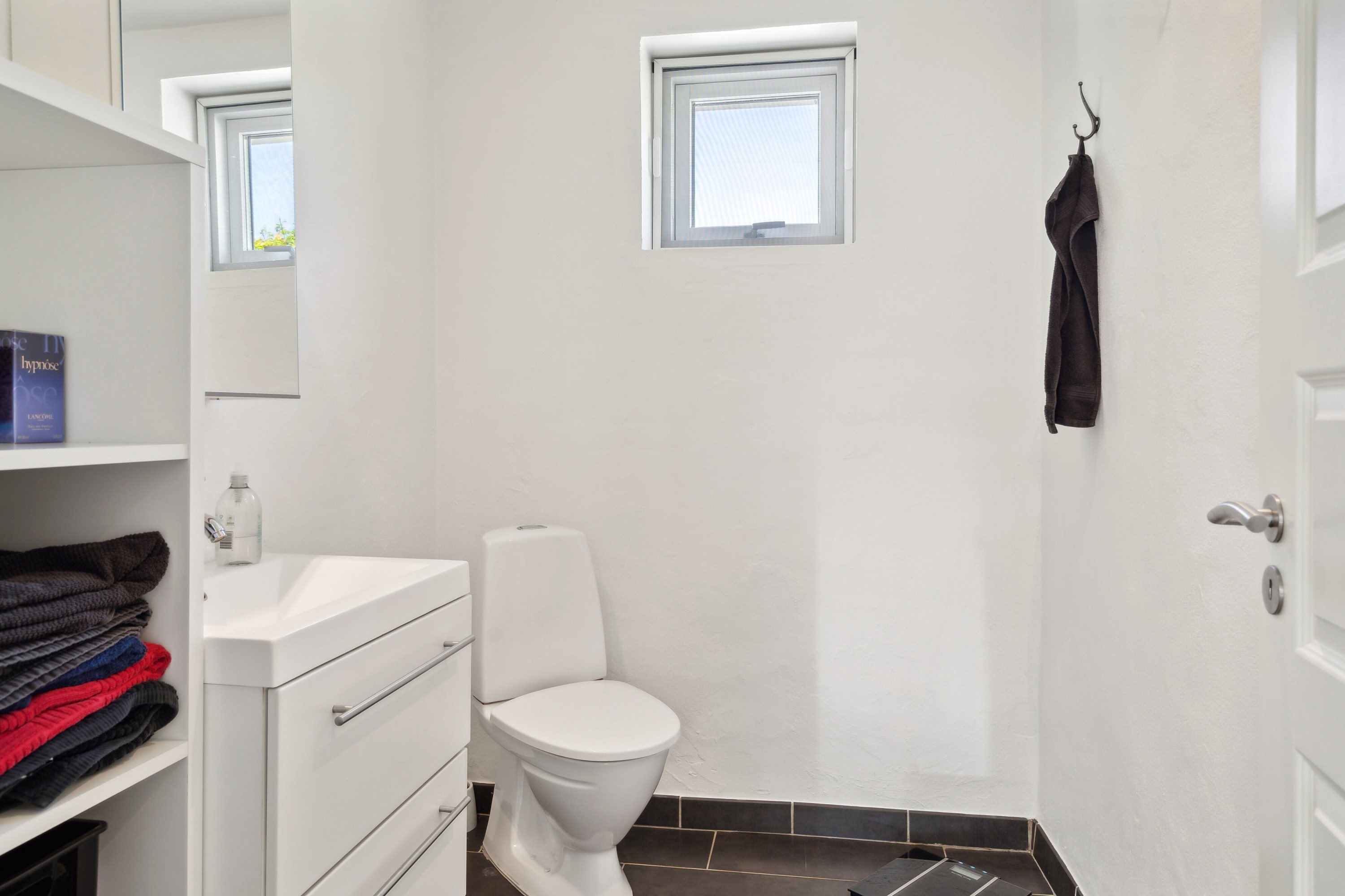 Fremhævet badeværelse billede i fuldskærmstilstand. Billede af Vejruphuse 6, Gamby, 5471 Søndersø