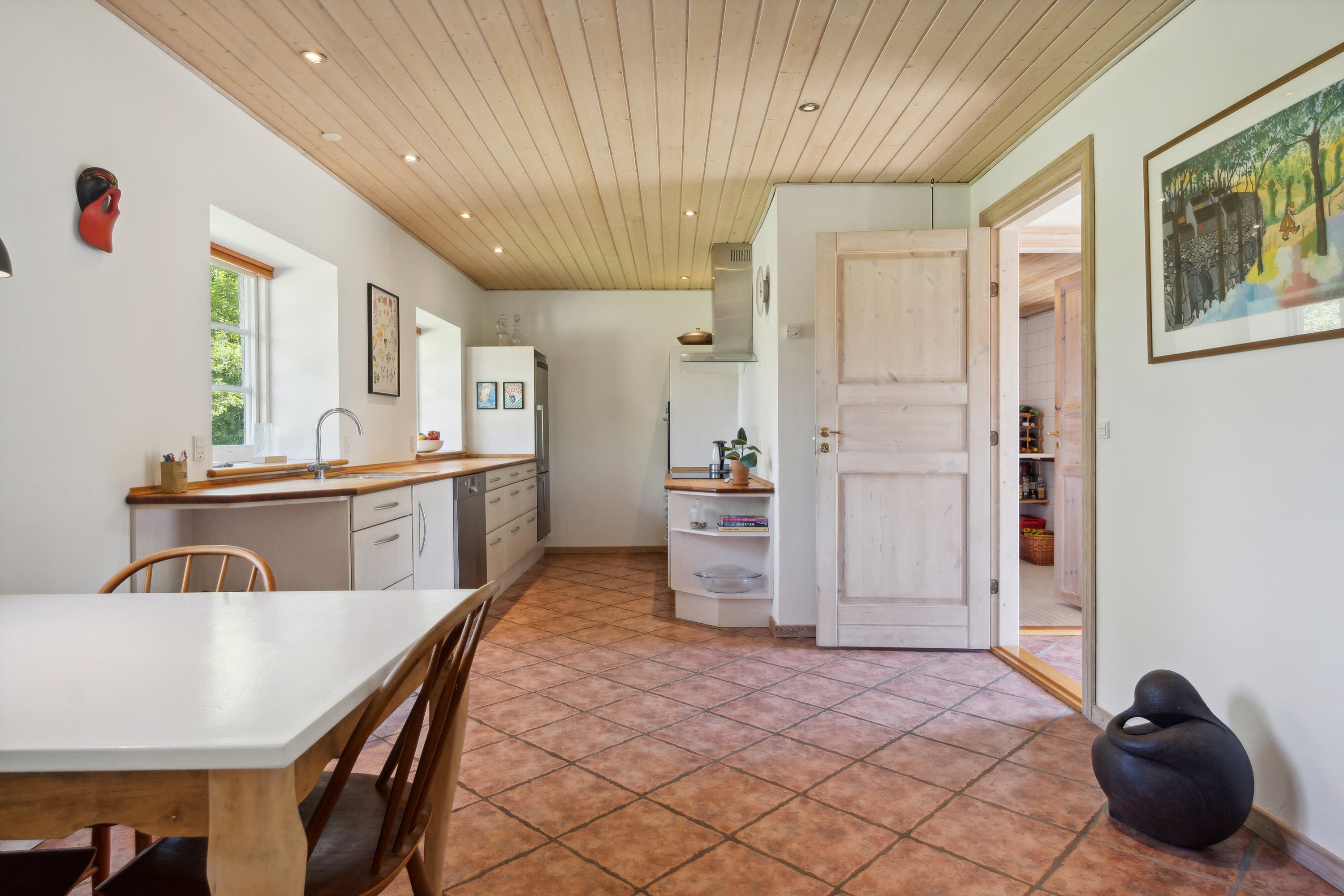 Fremhævet spisestue billede i fuldskærmstilstand. Billede af Østrupvej 103, Østrup, 3670 Veksø Sjælland