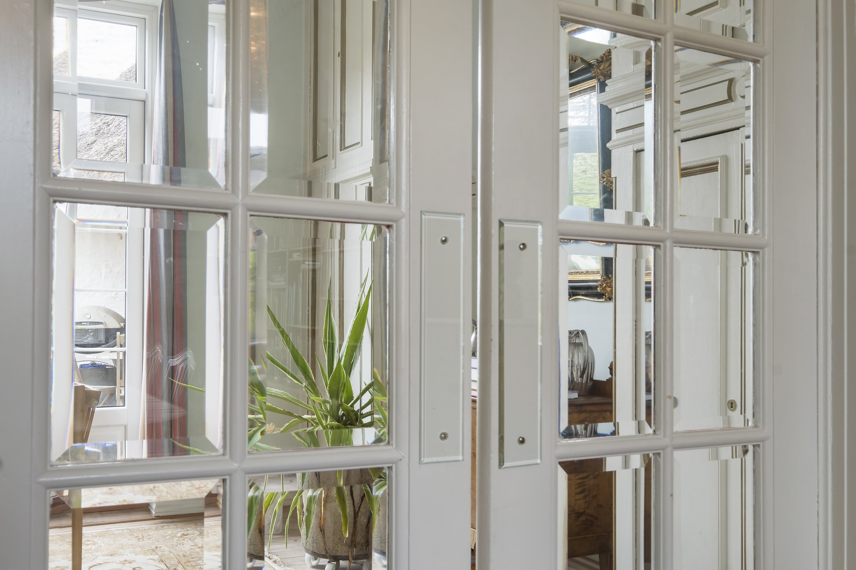 Fremhævet stue billede i fuldskærmstilstand. Billede af Grænsevej 3, Hasseris, 9000 Aalborg