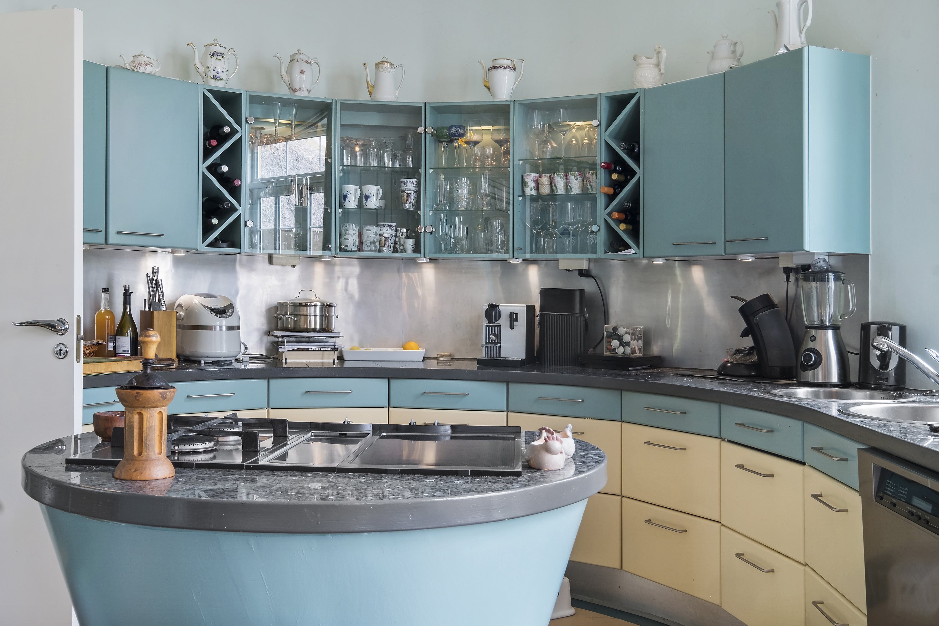 Fremhævet køkken-alrum billede i fuldskærmstilstand. Billede af Grænsevej 3, Hasseris, 9000 Aalborg