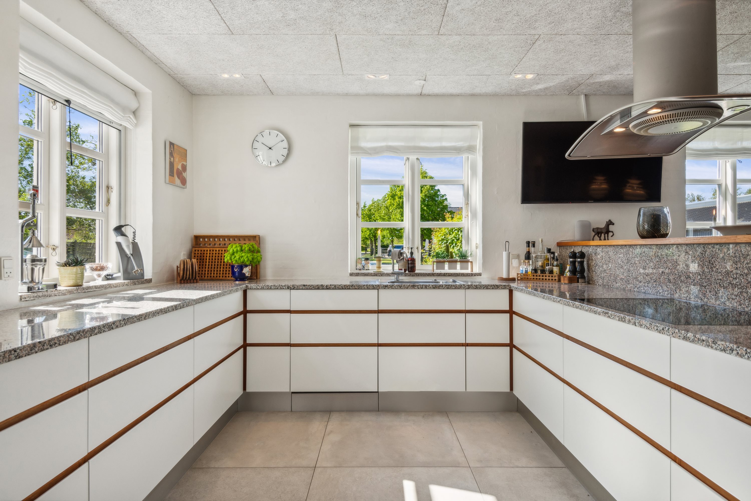 Fremhævet køkken billede i fuldskærmstilstand. Billede af Nørholmsvej 194, 9000 Aalborg