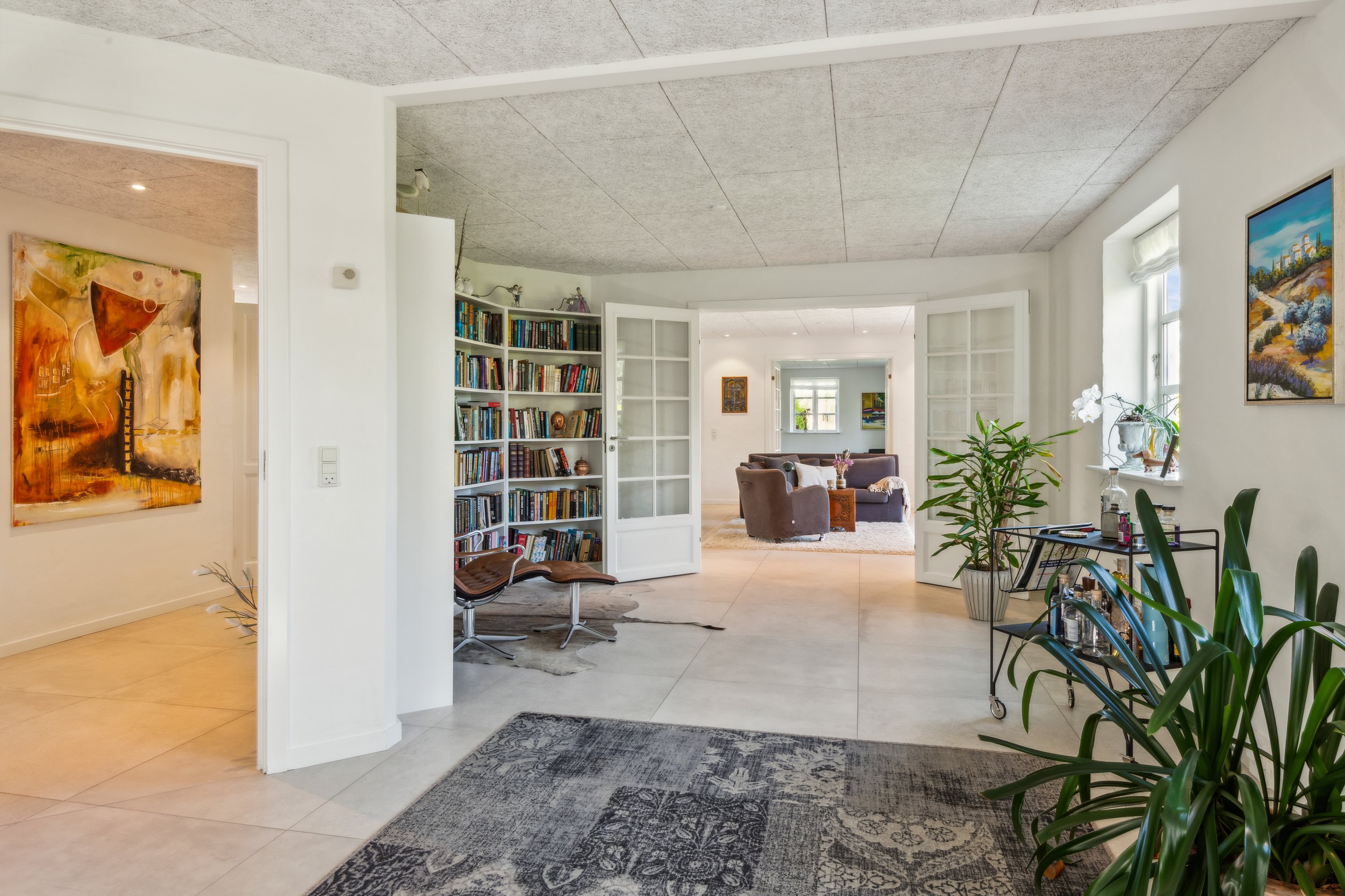 Fremhævet stue billede i fuldskærmstilstand. Billede af Nørholmsvej 194, 9000 Aalborg