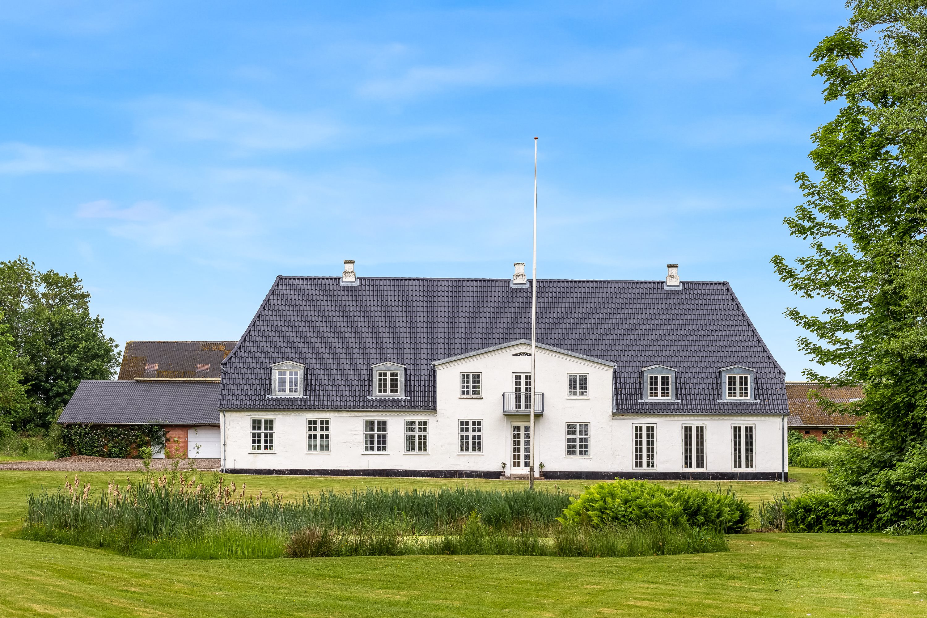 Fremhævet facade billede i fuldskærmstilstand. Billede af Flensborglandevej 44, St Tønde, 6270 Tønder